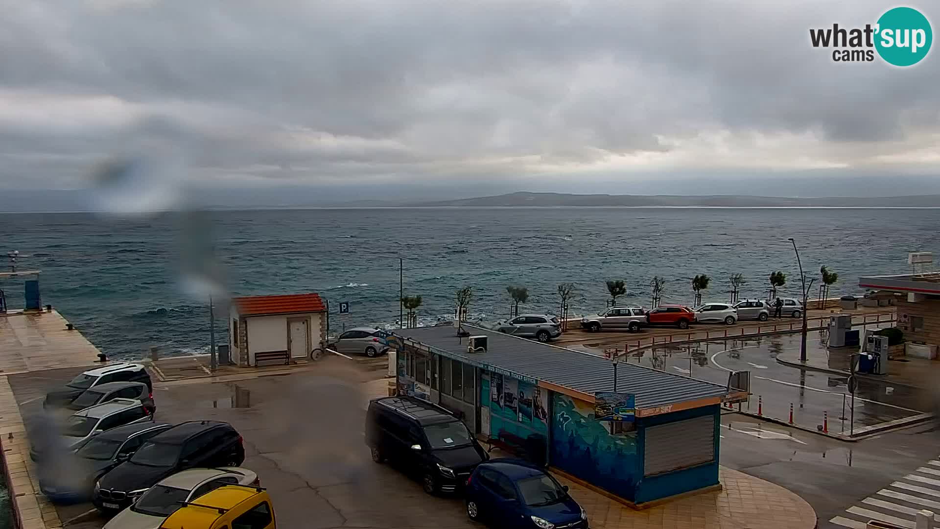 Webcam Bol Centro e Marina – Vista live dal porto di Bol