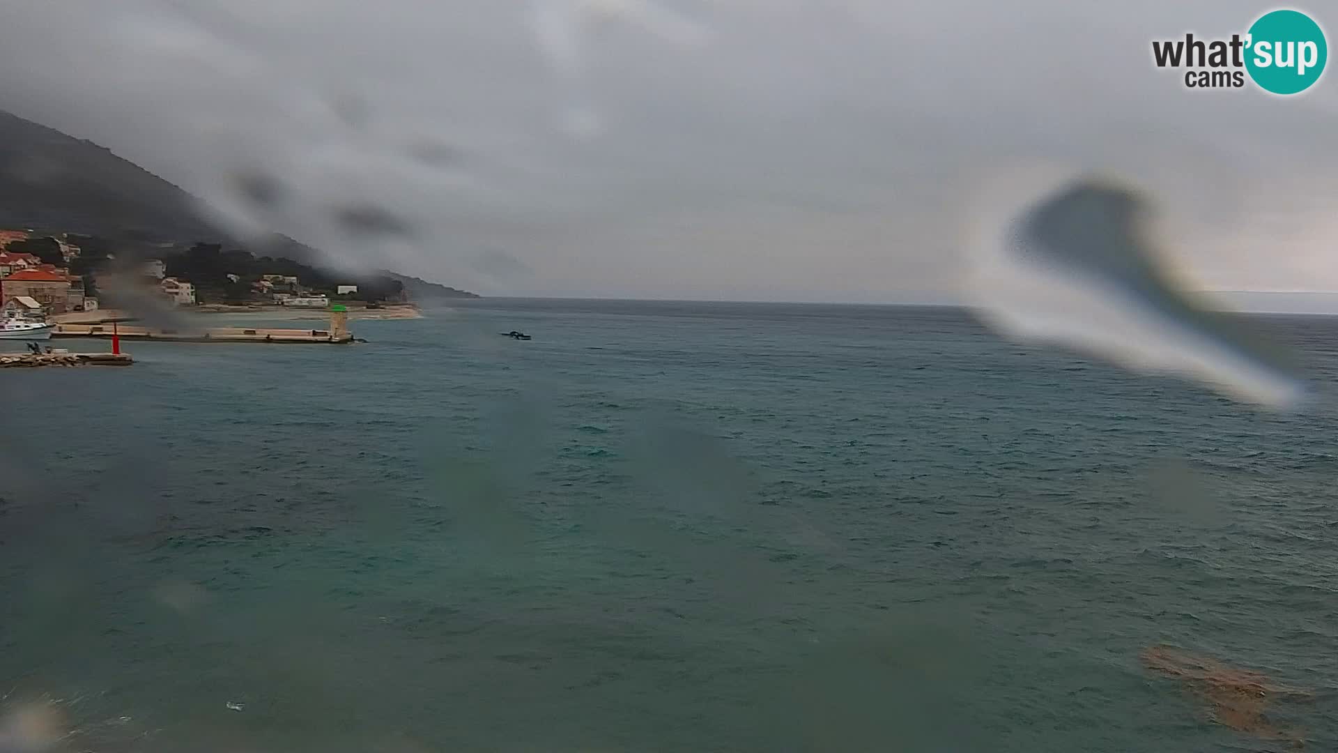 Webcam Bol Centro e Marina – Vista live dal porto di Bol