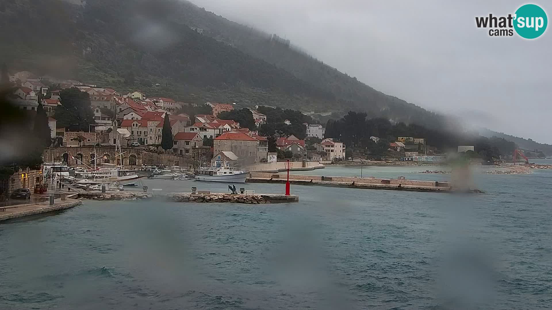 Webcam Bol Town Center & Marina – Live View from Bol, Brač