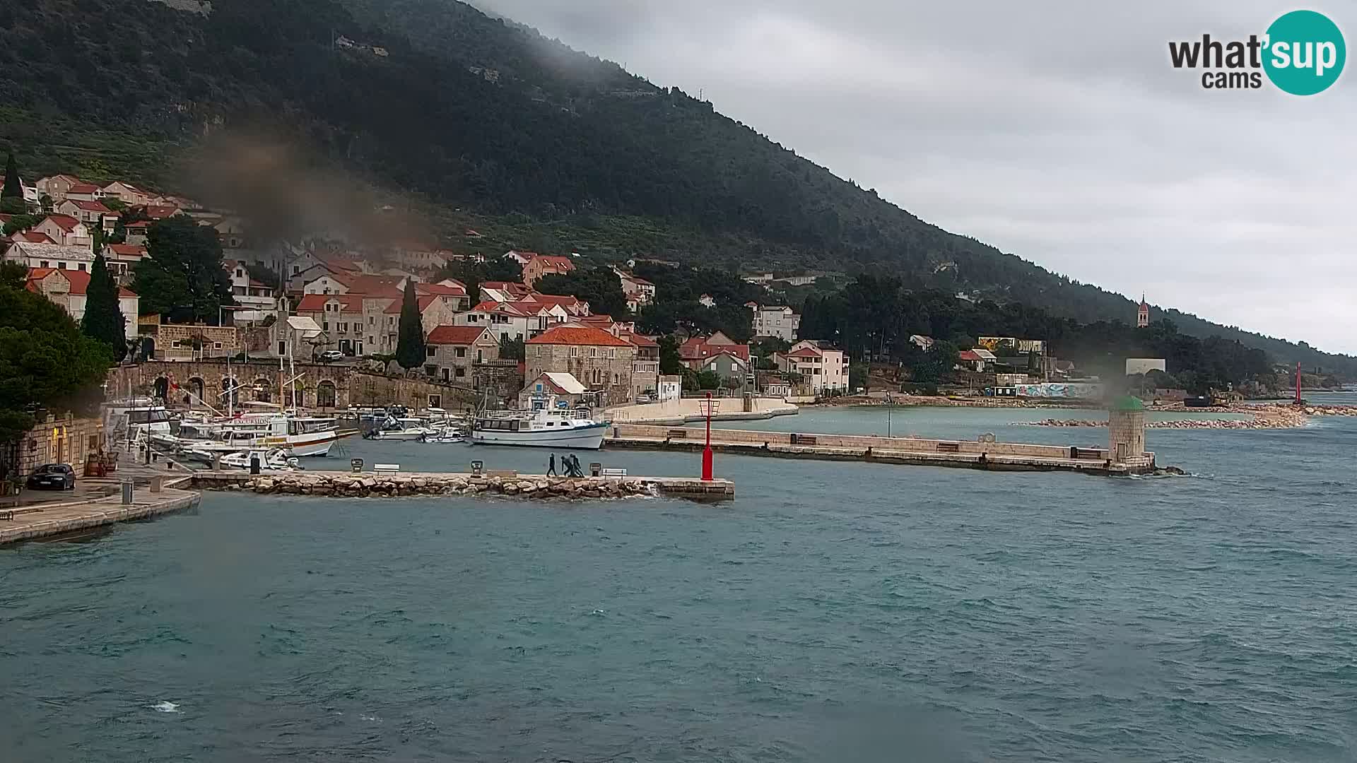 Webcam Bol Town Center & Marina – Live View from Bol, Brač