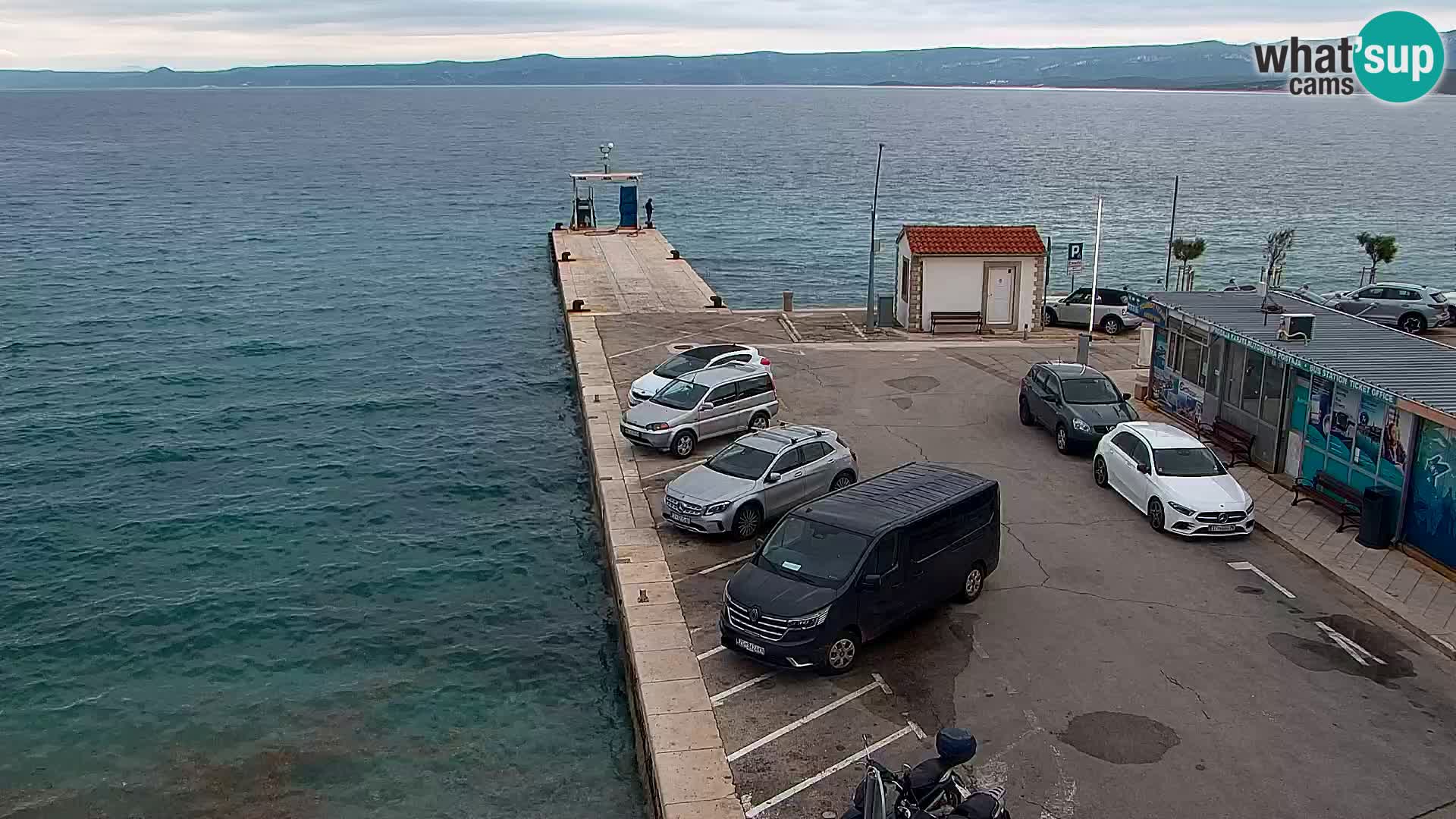 Webcam Bol Town Center & Marina – Live View from Bol, Brač