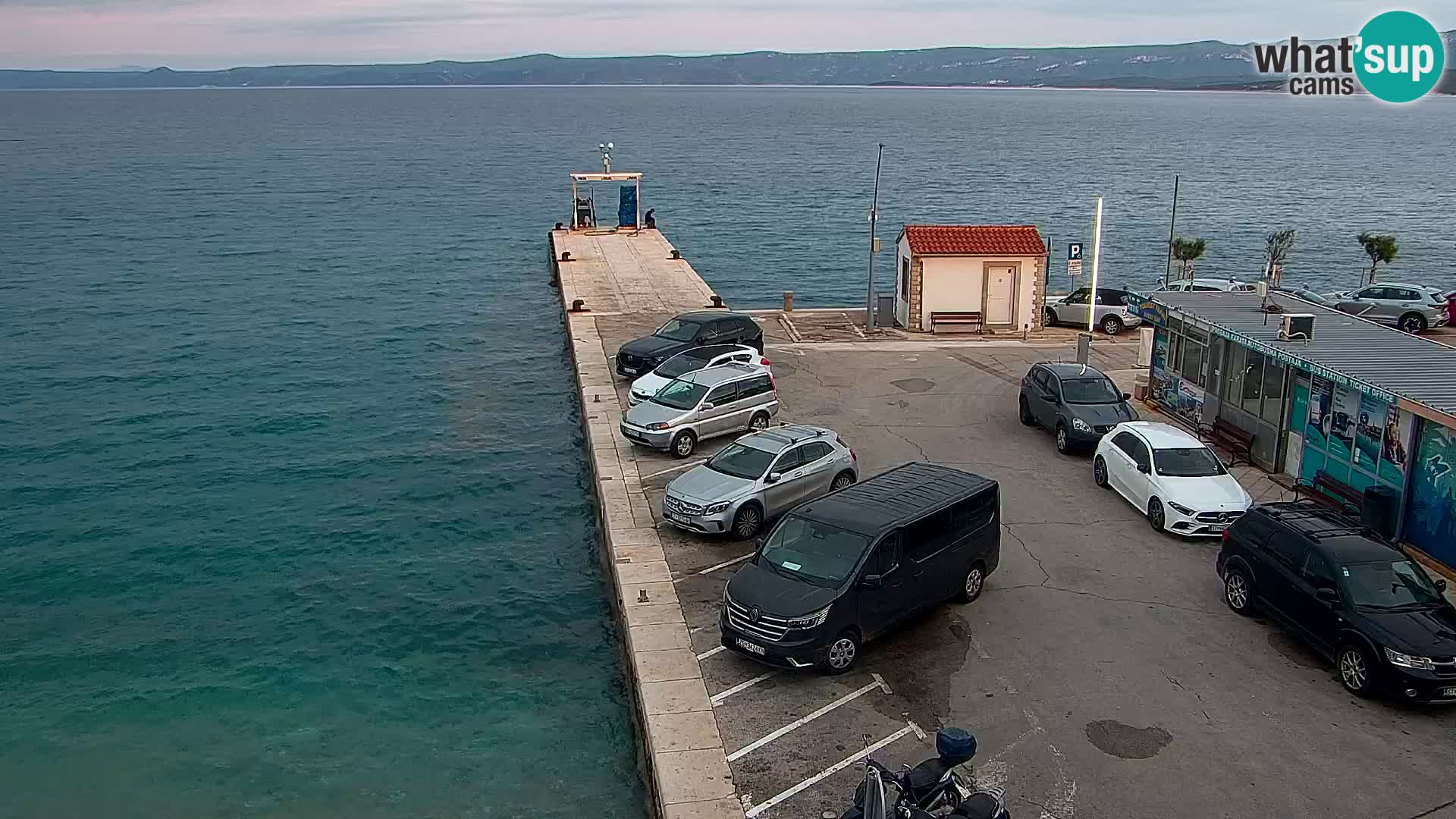 Webcam Bol Hafen & Ortszentrum – Liveblick aus Bol auf der Insel Brač