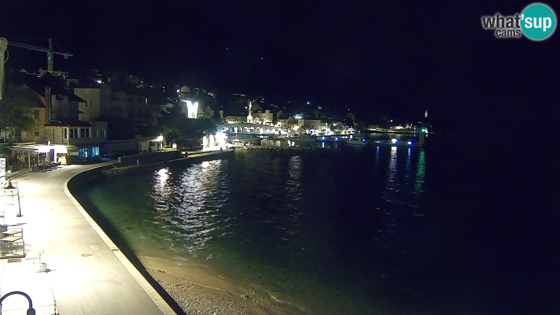 Webcam Bol Centro e Marina – Vista live dal porto di Bol