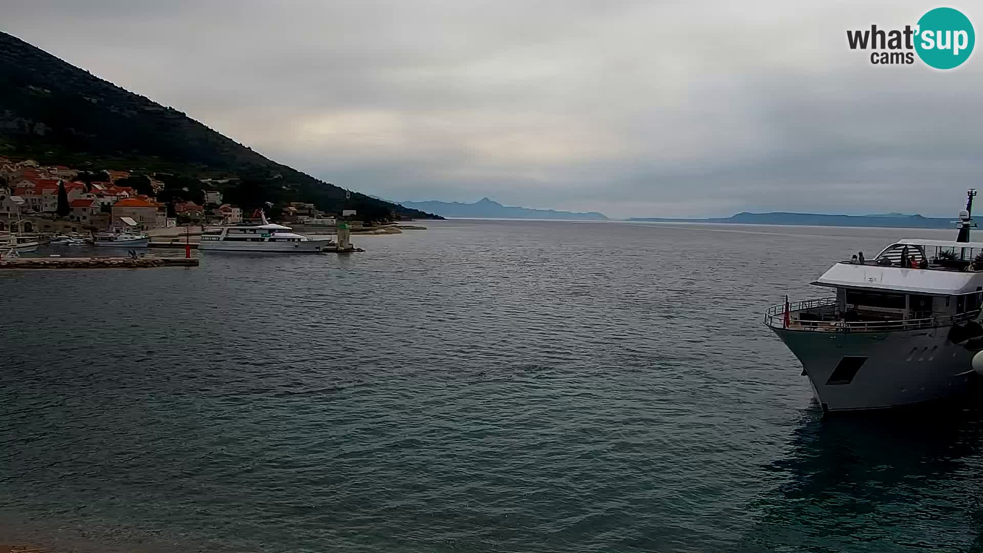 Webcam Bol Centre-Ville & Marina – Vue en direct depuis Bol, île de Brač
