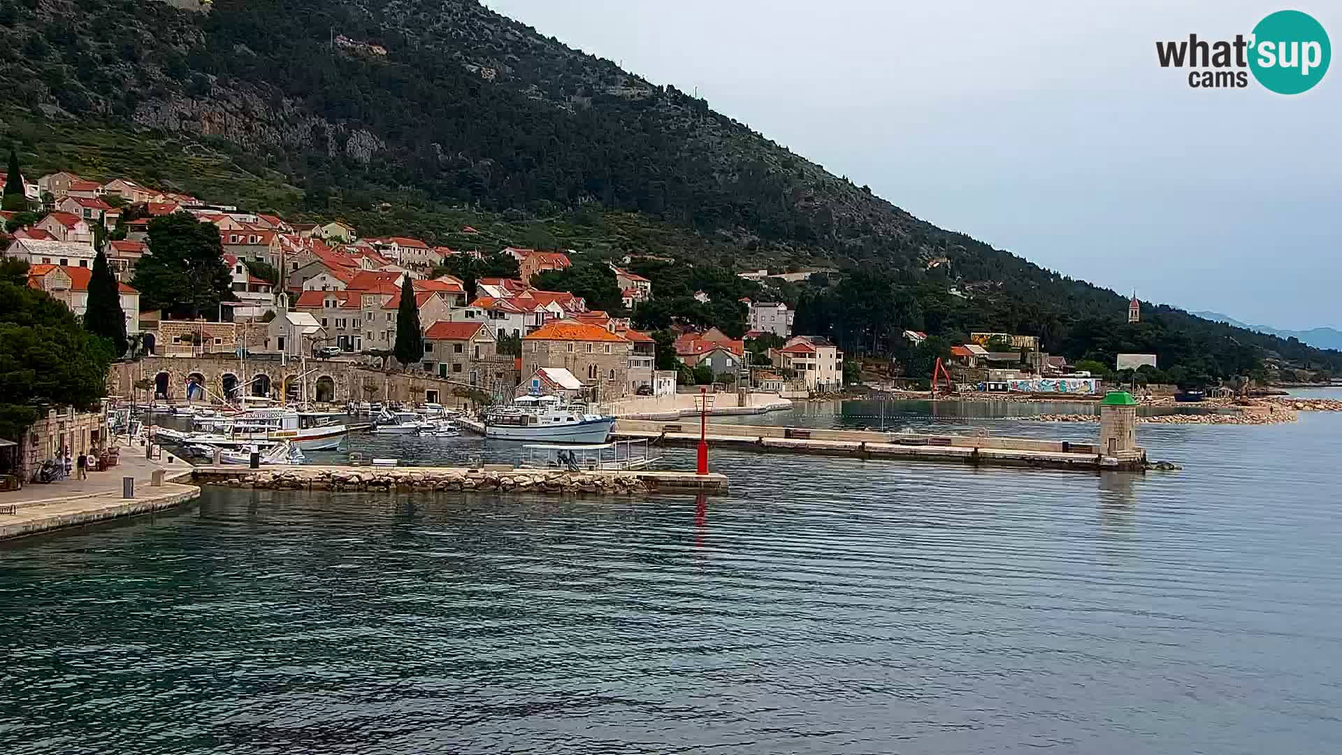 Webcam Bol Town Center & Marina – Live View from Bol, Brač