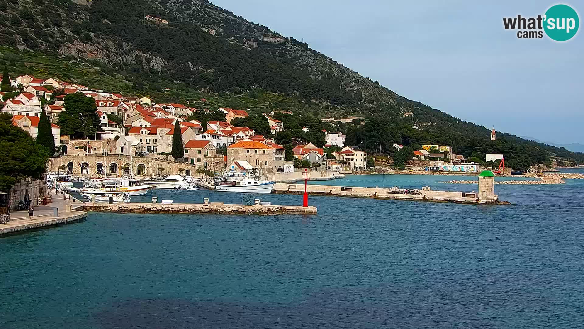Webcam Bol Town Center & Marina – Live View from Bol, Brač