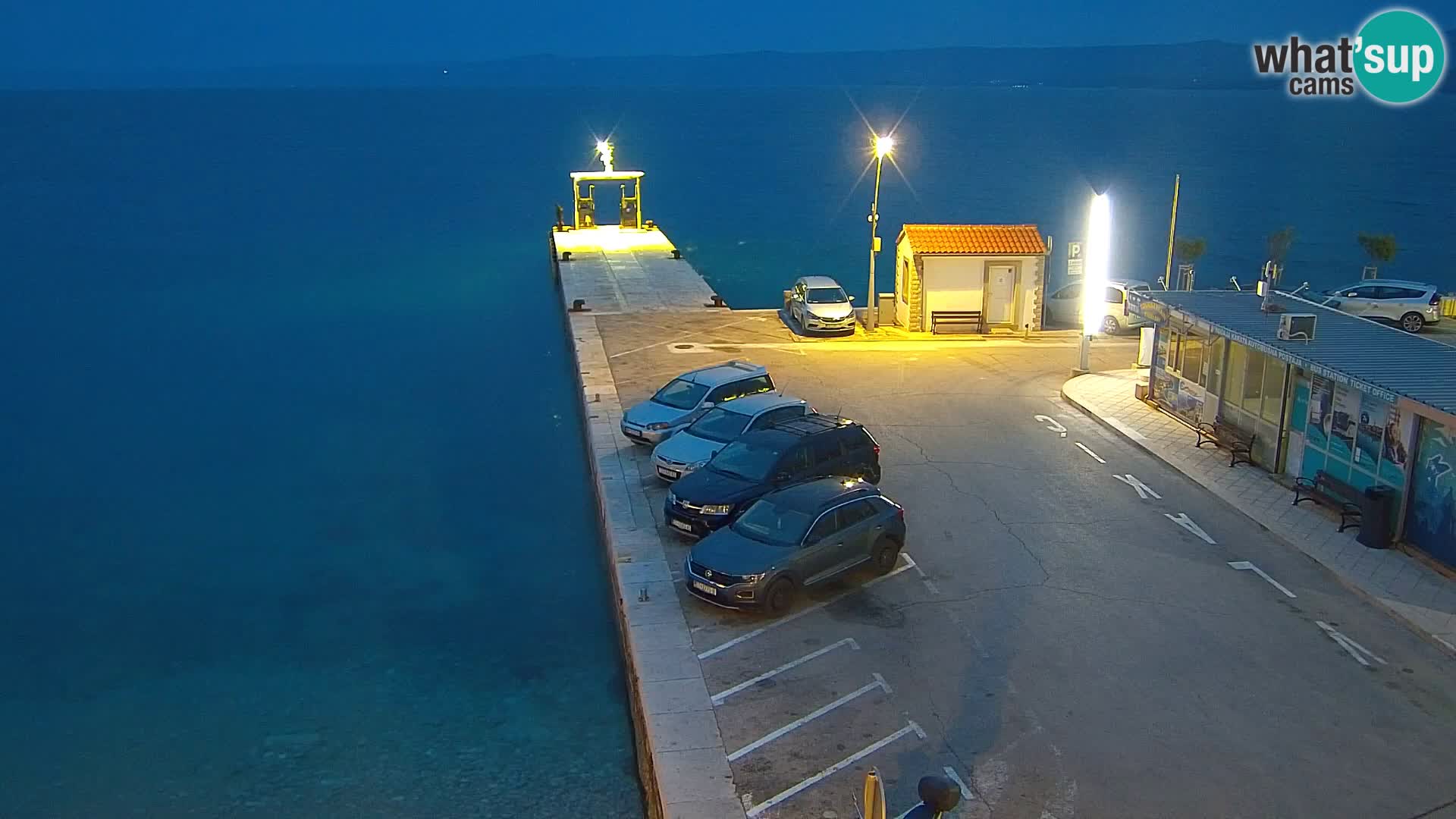 Webcam Bol Town Center & Marina – Live View from Bol, Brač