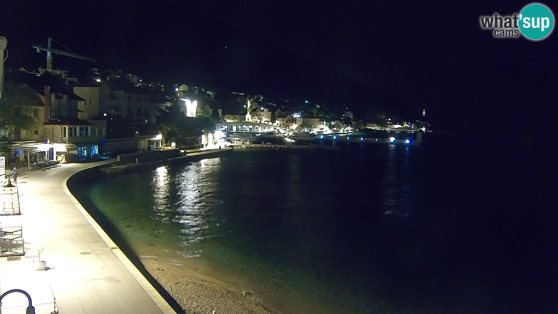 Webcam Bol Centro e Marina – Vista live dal porto di Bol