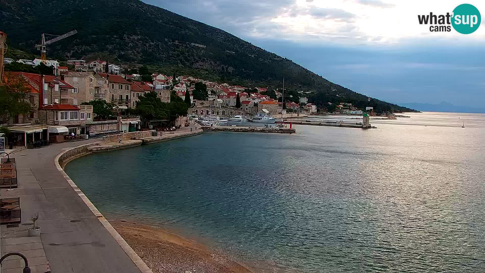 Webcam Bol Town Center & Marina – Live View from Bol, Brač