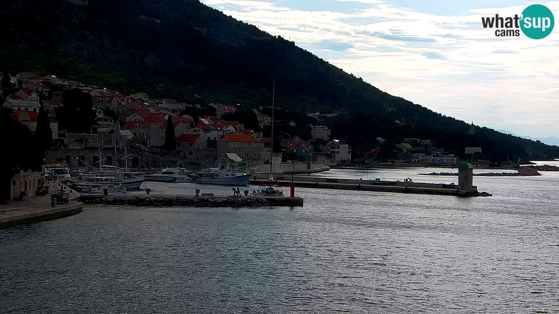 Webcam Bol Centre-Ville & Marina – Vue en direct depuis Bol, île de Brač