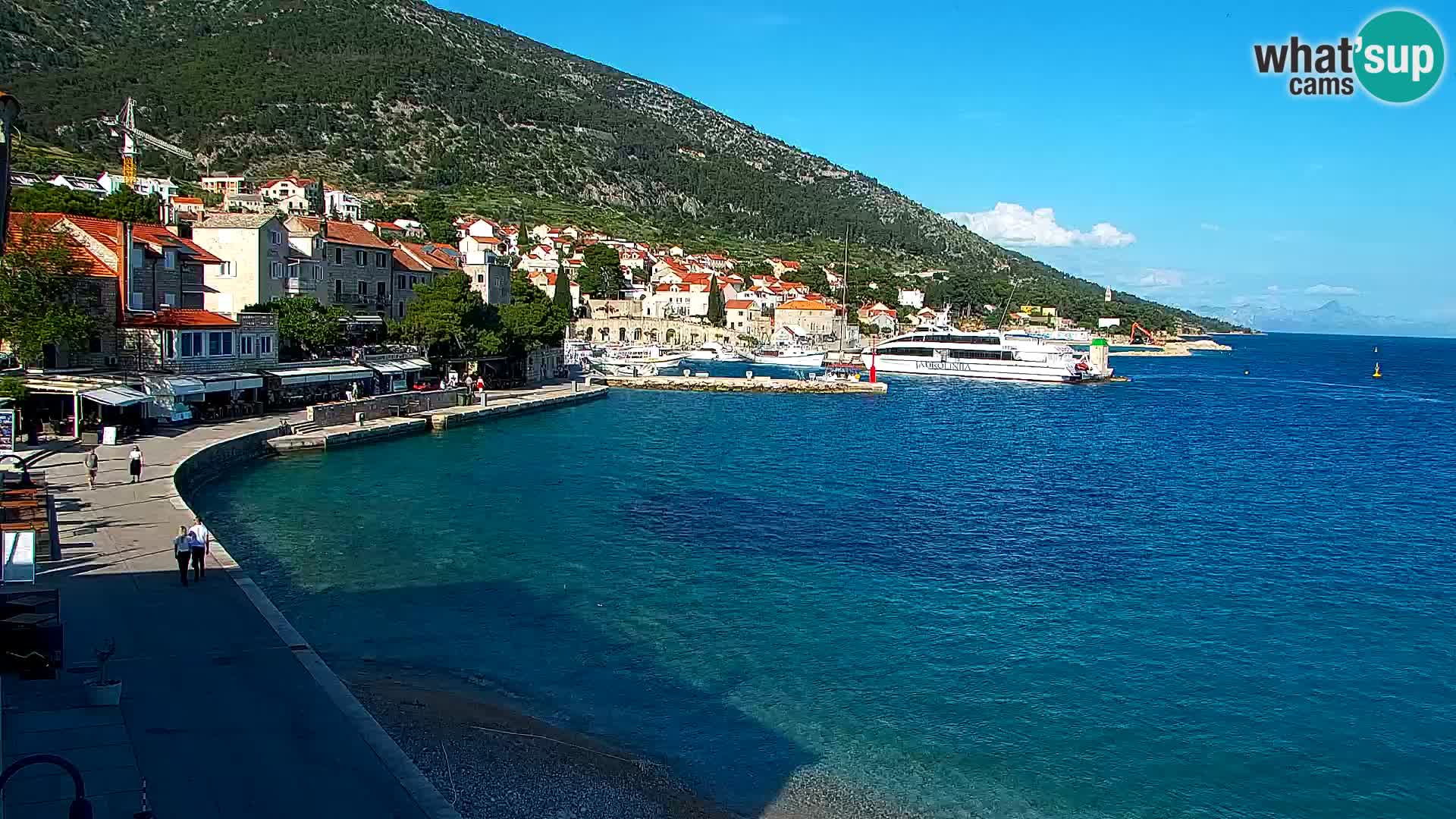 Webcam Bol Centro e Marina – Vista live dal porto di Bol