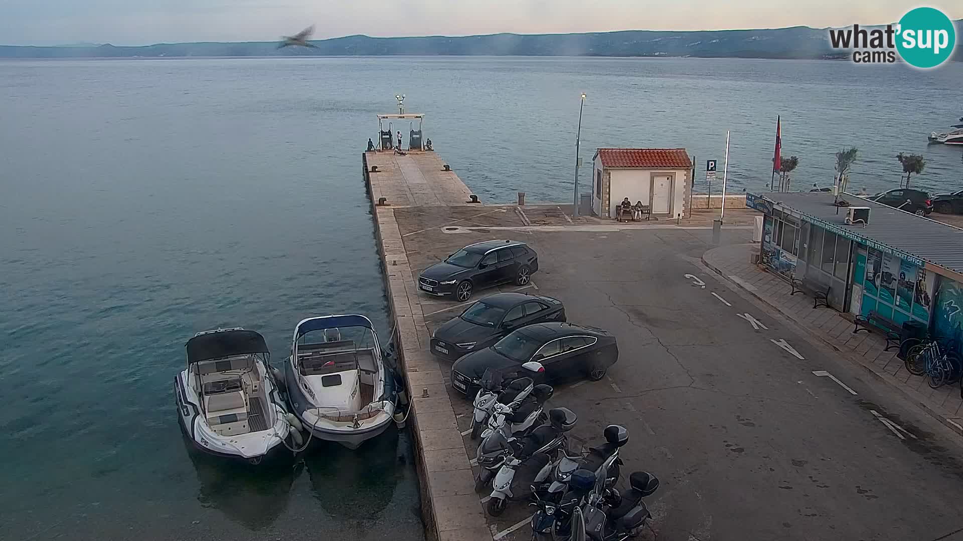 Webcam Bol Town Center & Marina – Live View from Bol, Brač