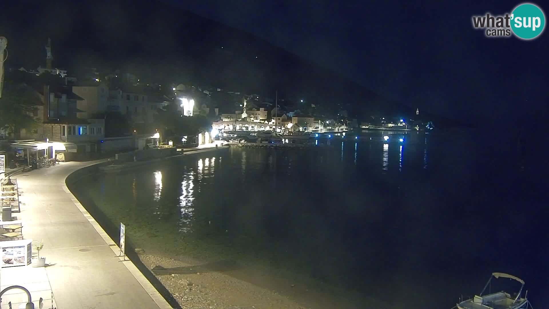 Webcam Bol Centro e Marina – Vista live dal porto di Bol