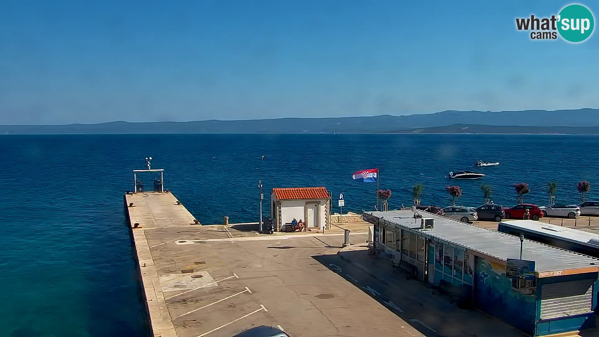 Webcam Bol Centro e Marina – Vista live dal porto di Bol