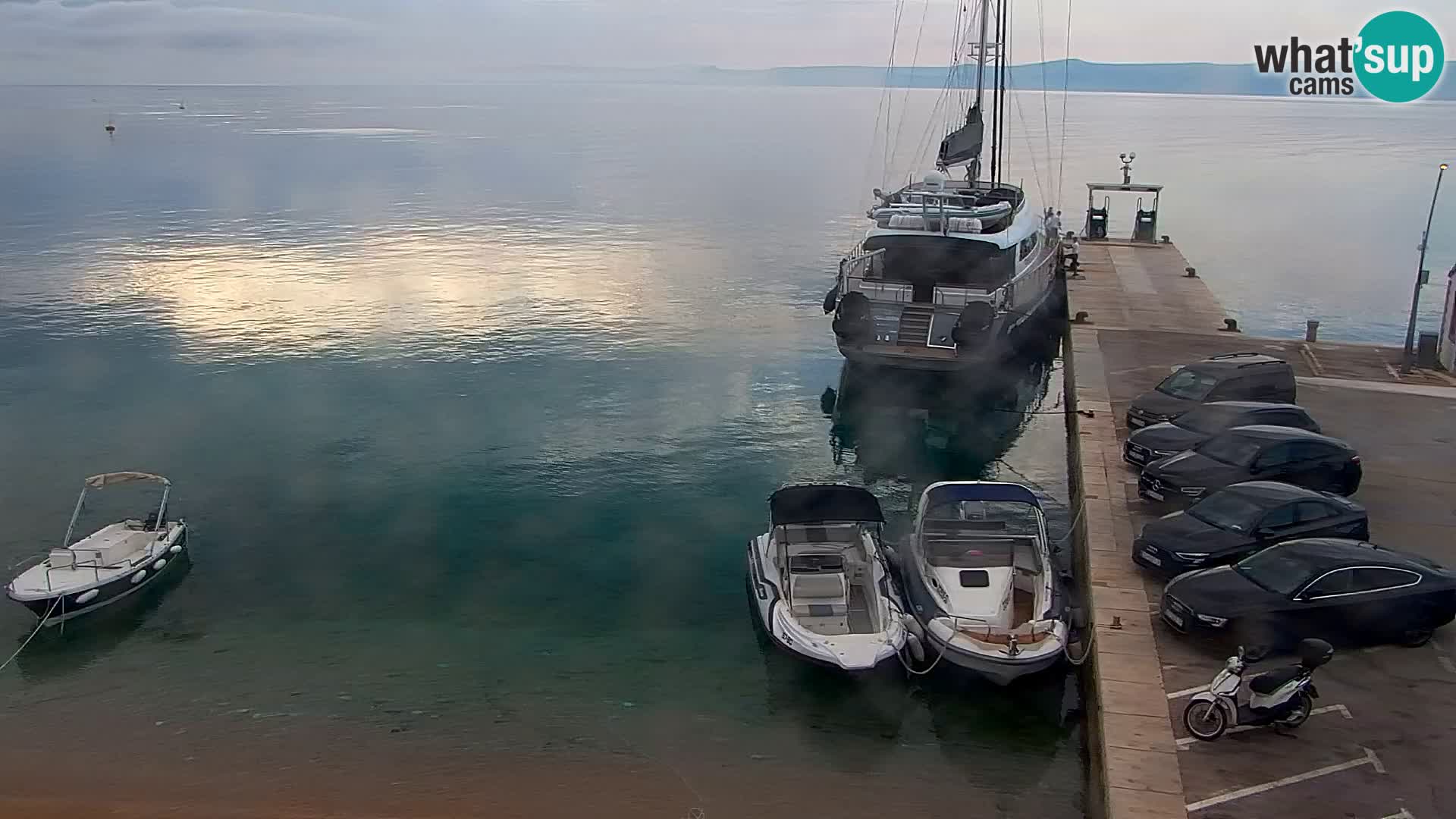 Webcam Bol Centre-Ville & Marina – Vue en direct depuis Bol, île de Brač