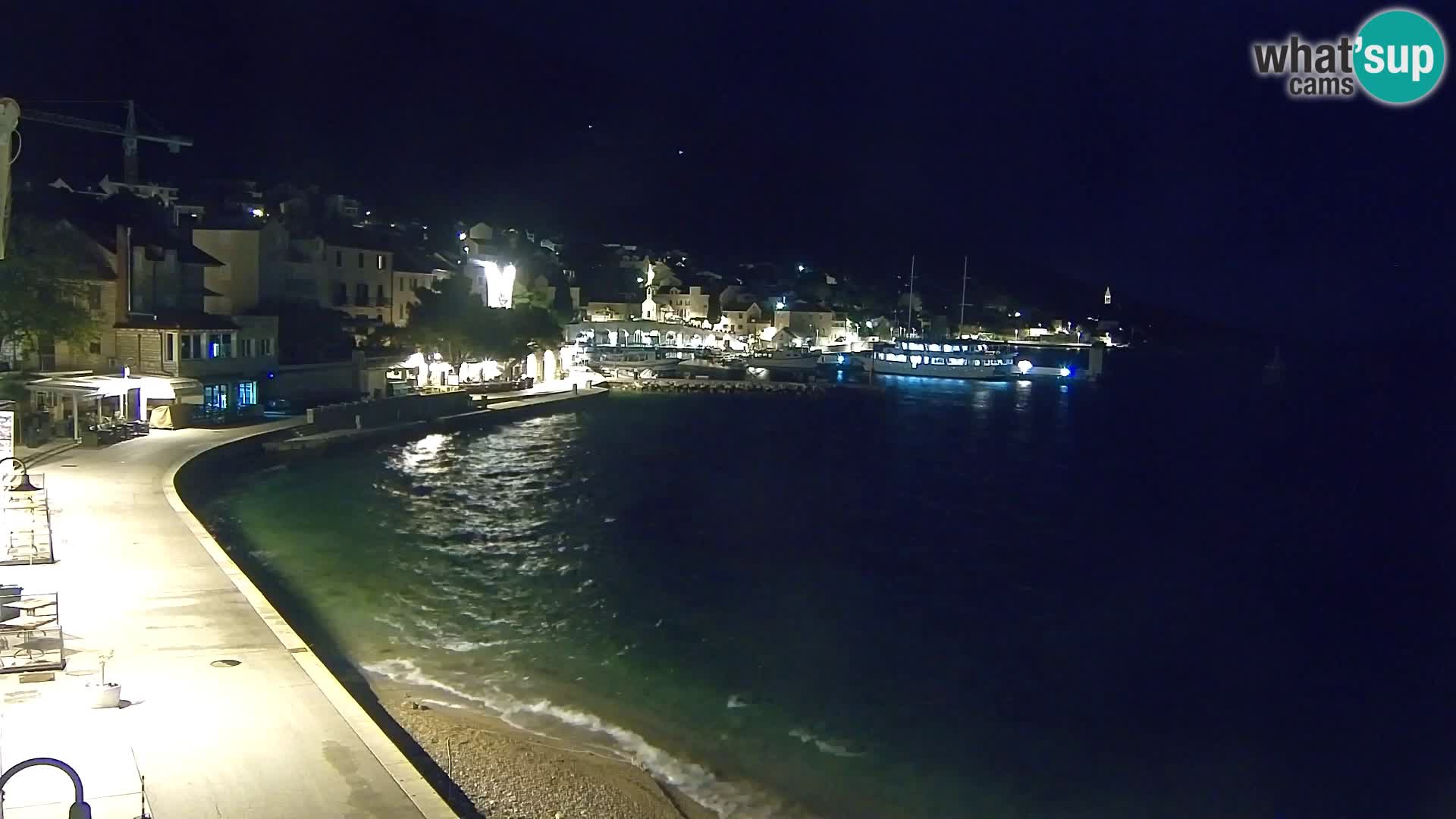 Webcam Bol Centro e Marina – Vista live dal porto di Bol
