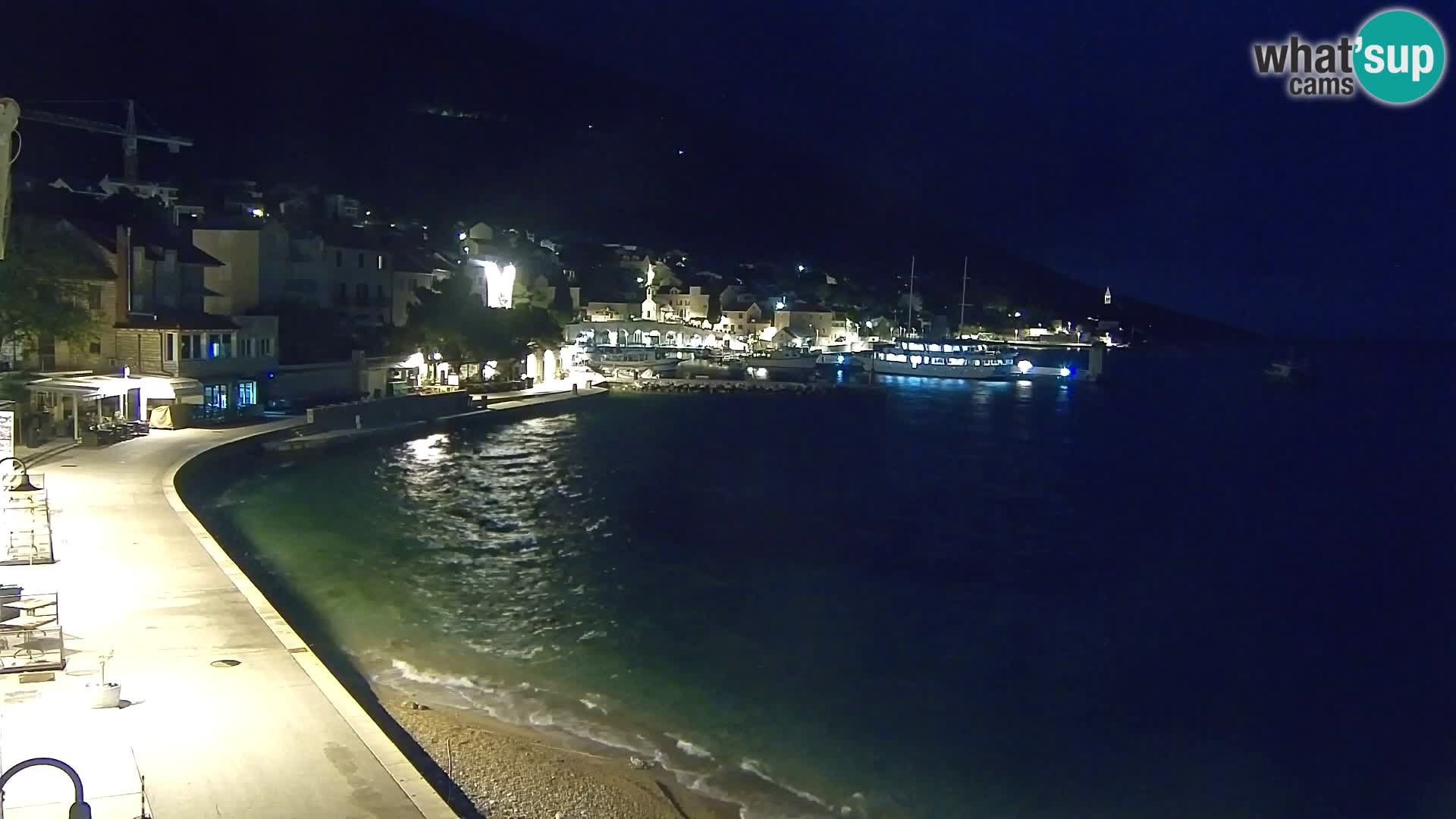 Webcam Bol Centro e Marina – Vista live dal porto di Bol