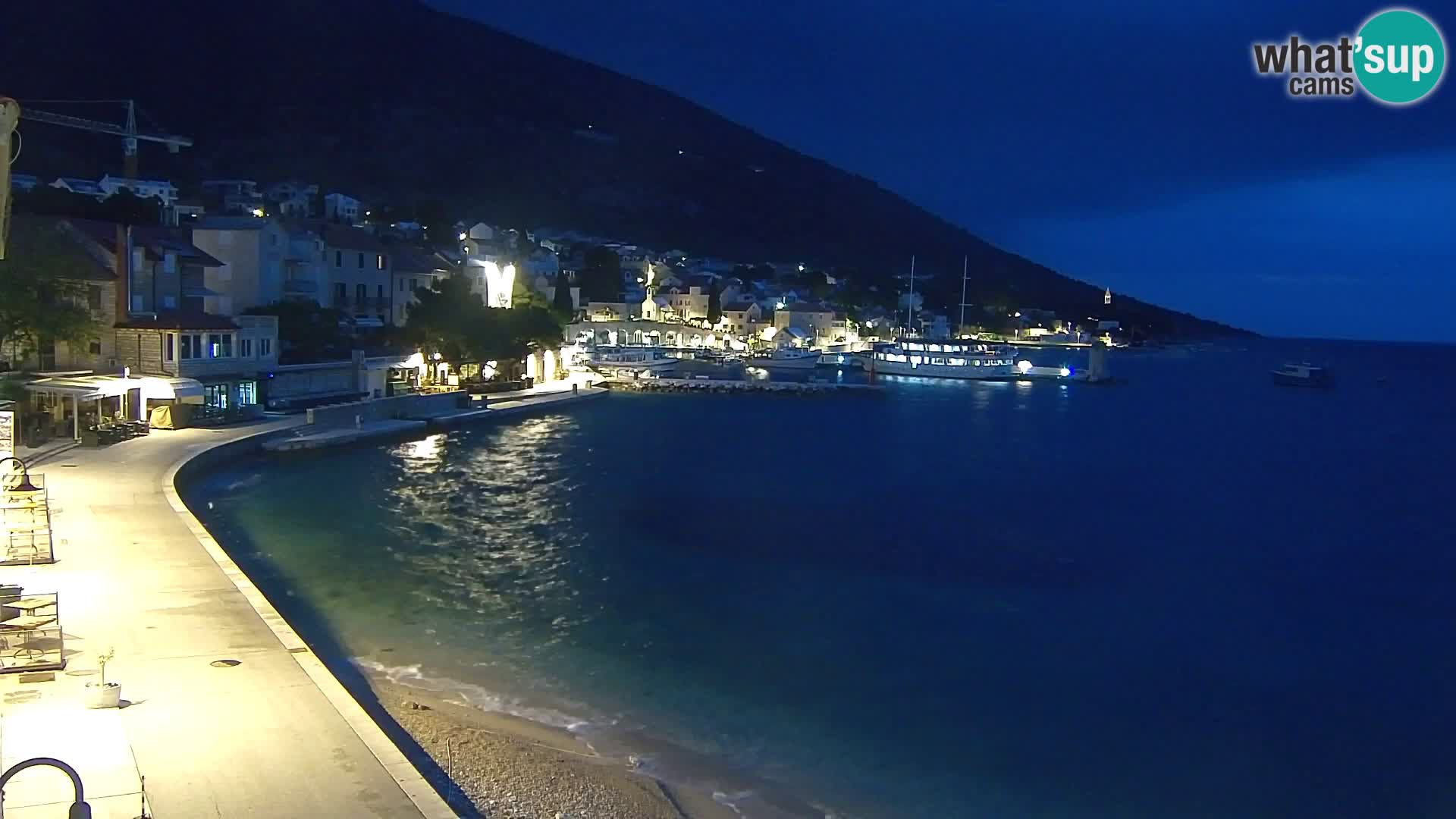Webcam Bol Hafen & Ortszentrum – Liveblick aus Bol auf der Insel Brač