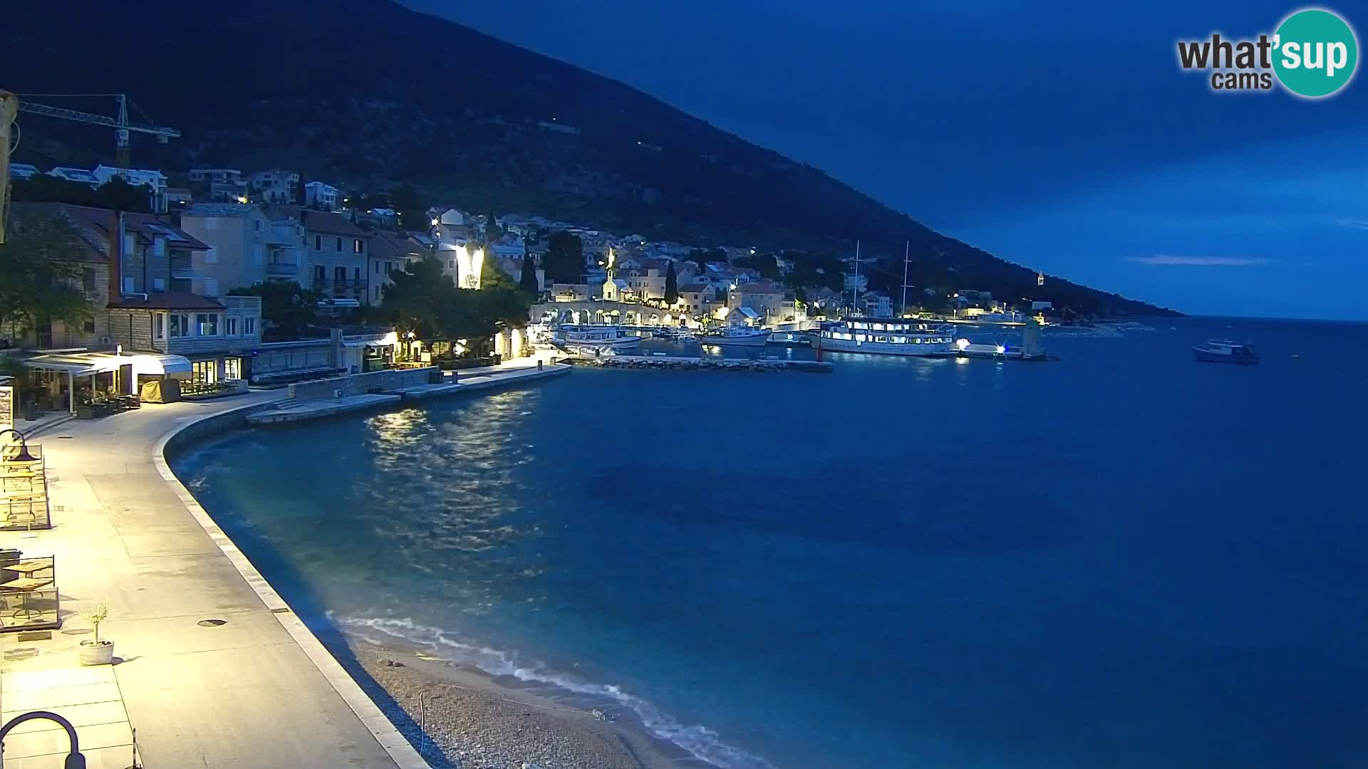 Webcam Bol Town Center & Marina – Live View from Bol, Brač