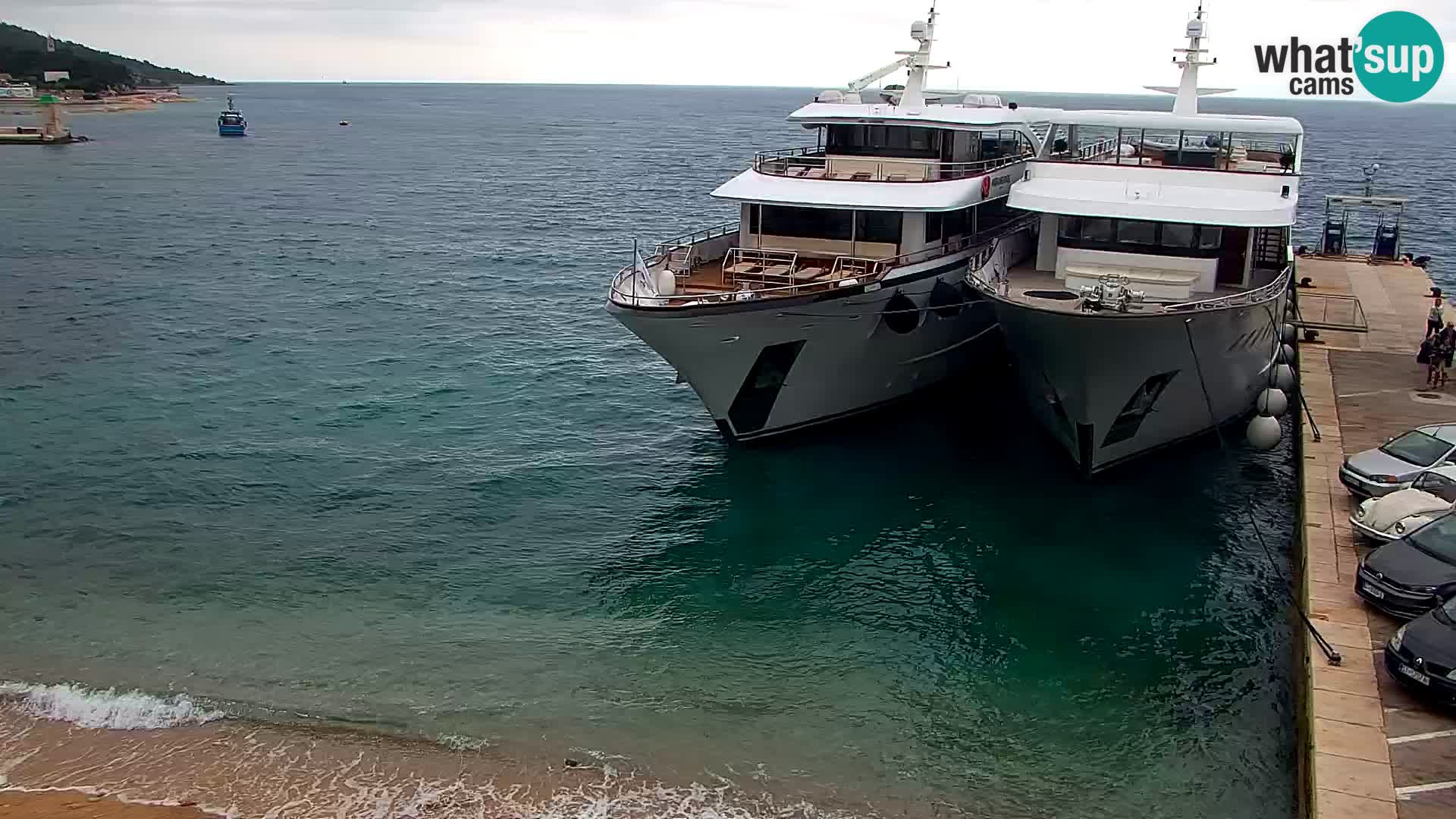 Webcam Bol Town Center & Marina – Live View from Bol, Brač