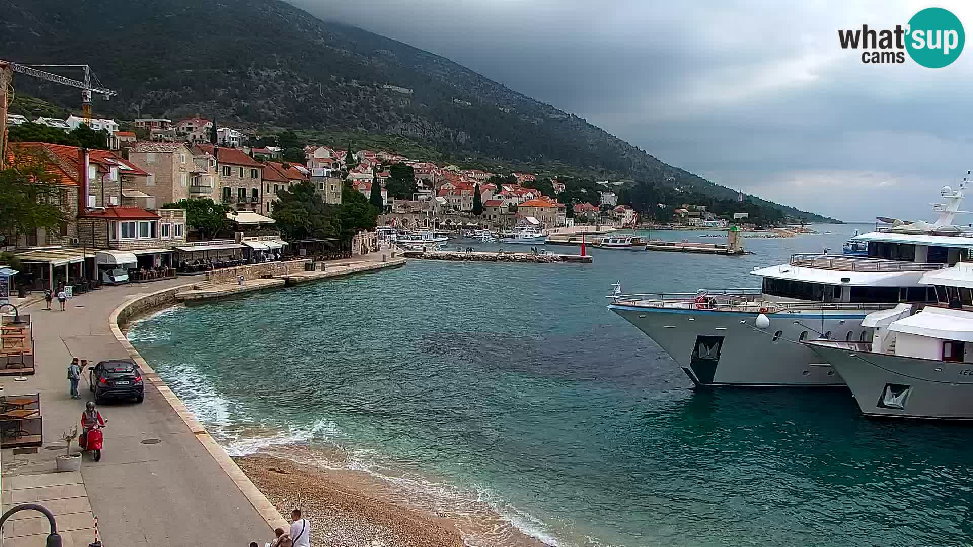 Webcam Bol Town Center & Marina – Live View from Bol, Brač