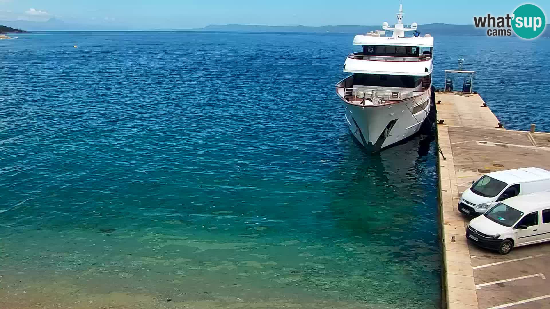 Webcam Bol Town Center & Marina – Live View from Bol, Brač