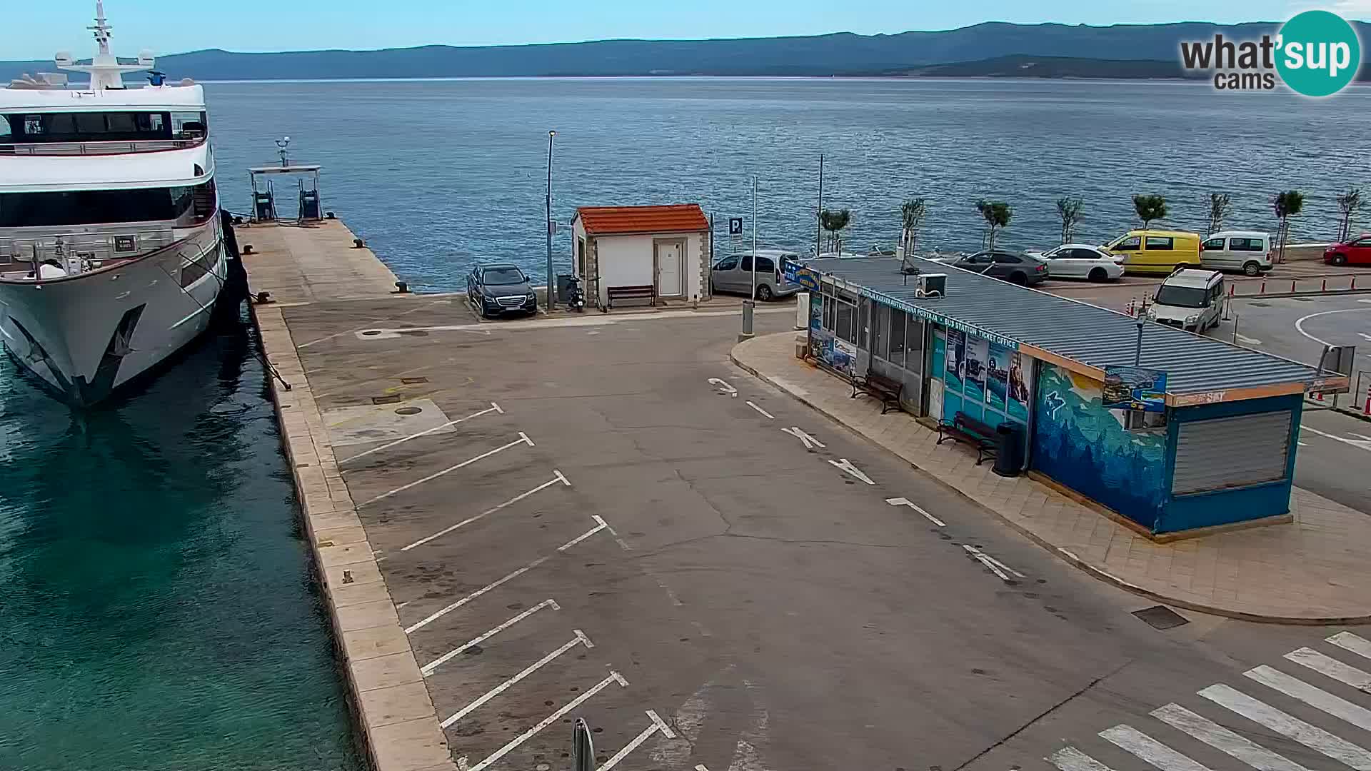 Webcam Bol Town Center & Marina – Live View from Bol, Brač