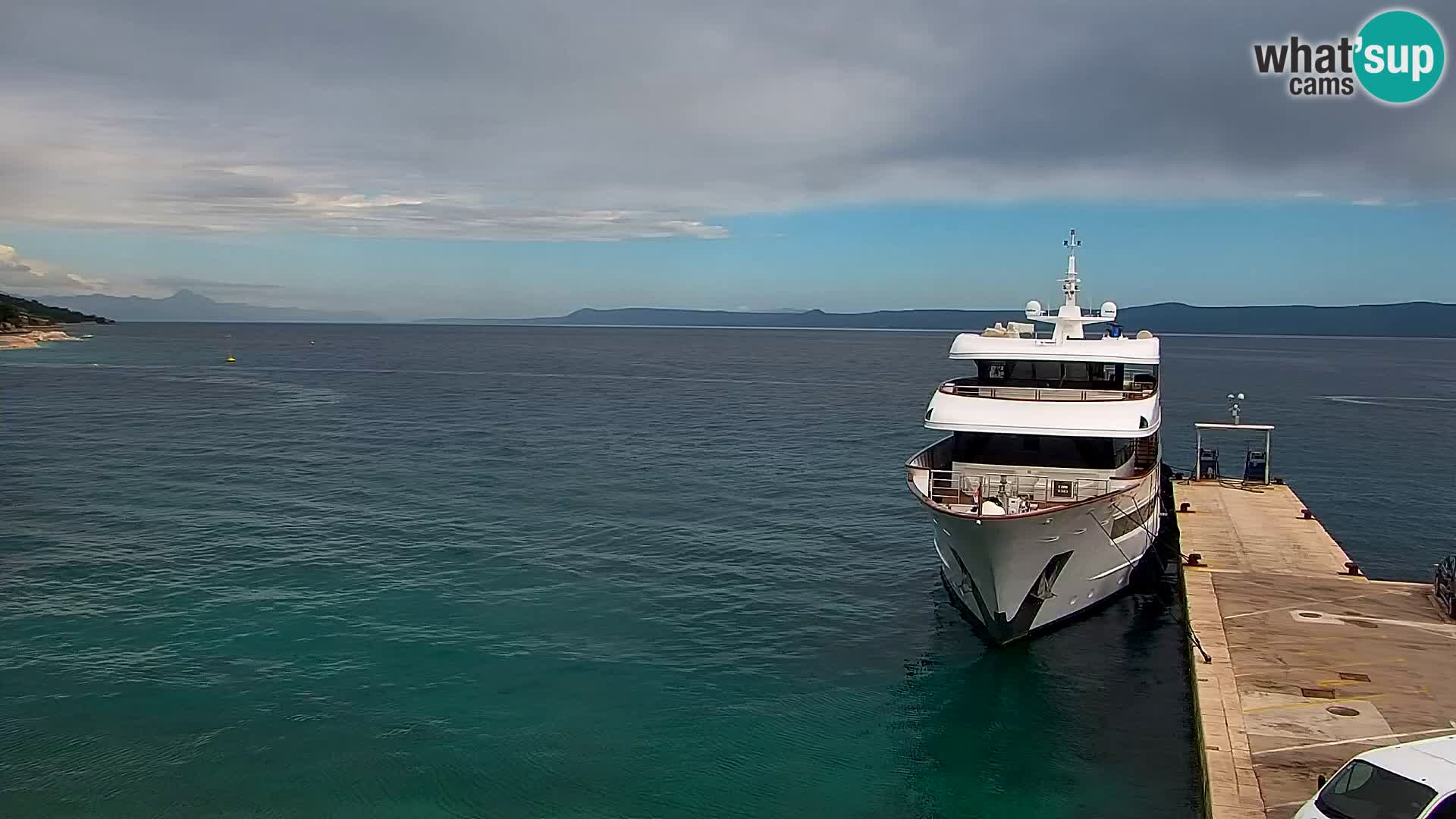 Webcam Bol Town Center & Marina – Live View from Bol, Brač