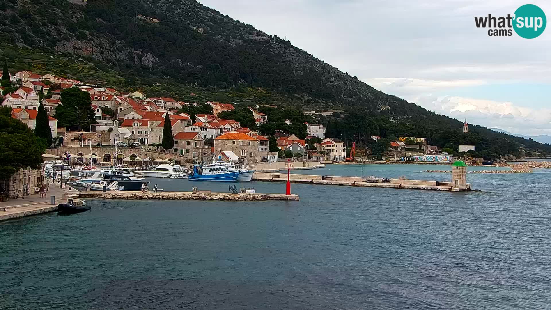 Webcam Bol Town Center & Marina – Live View from Bol, Brač