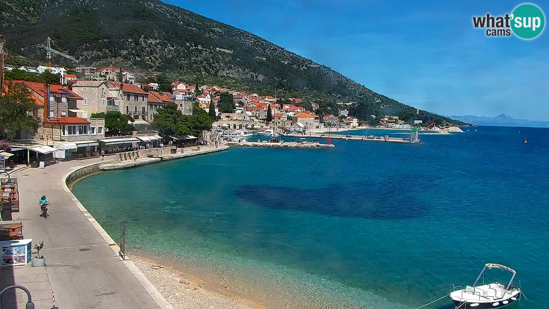 Webcam Bol Centro e Marina – Vista live dal porto di Bol