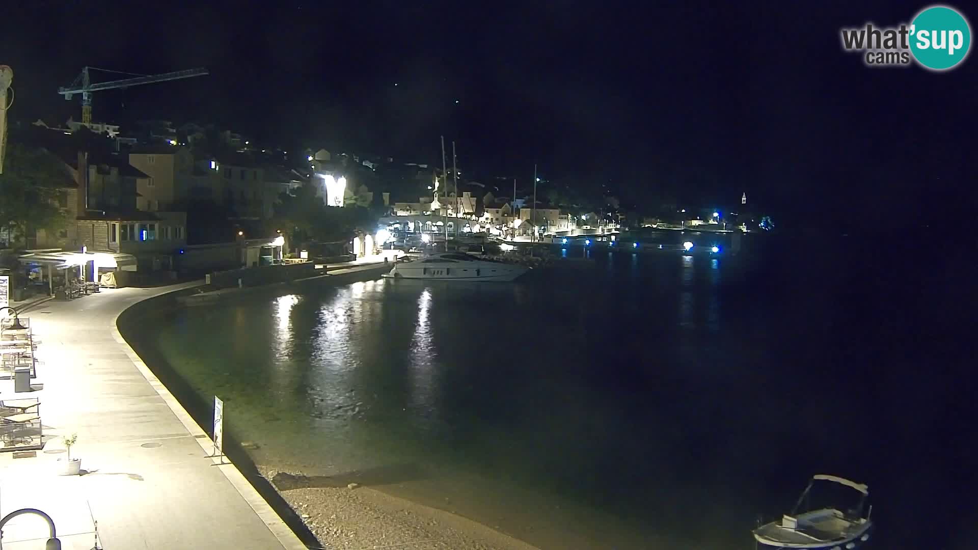 Webcam Bol Centro e Marina – Vista live dal porto di Bol