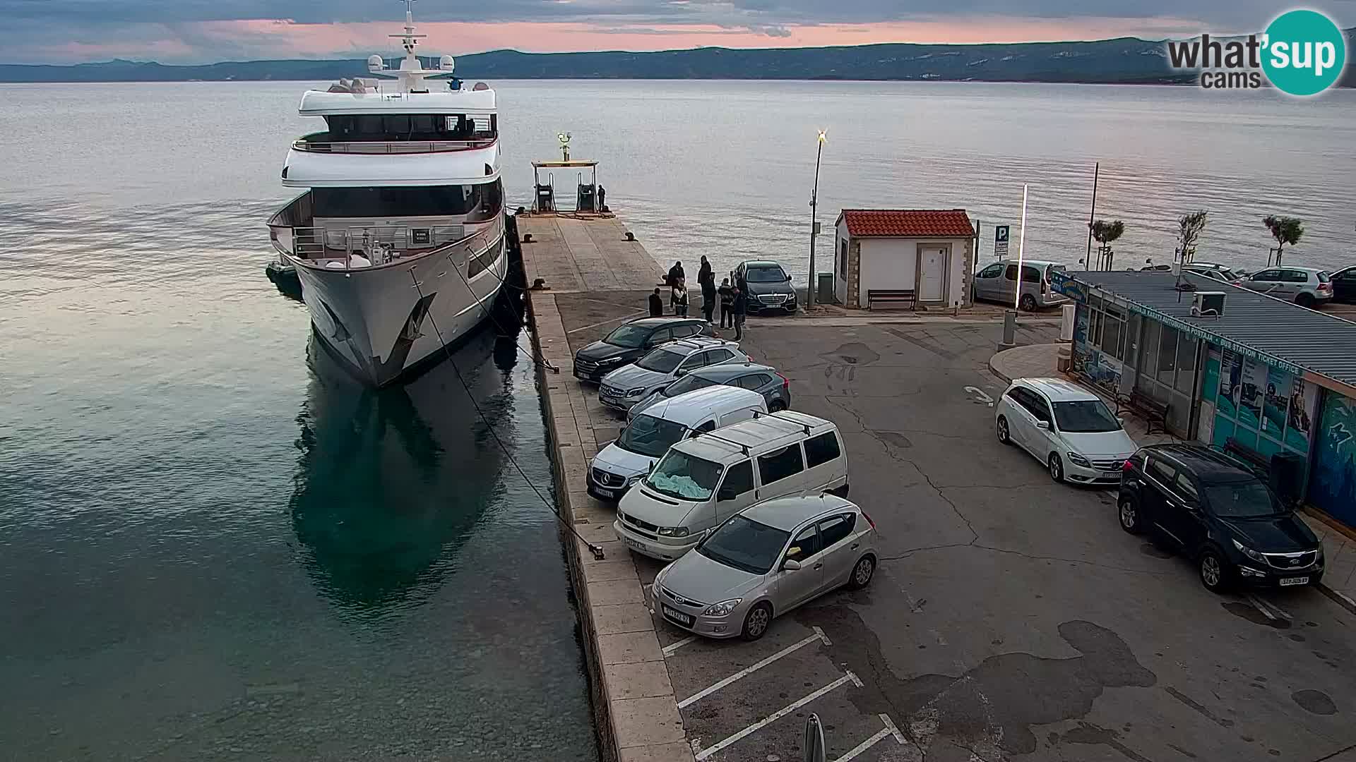 Webcam Bol centre-ville & marina – Vue en direct depuis Bol, île de Brač