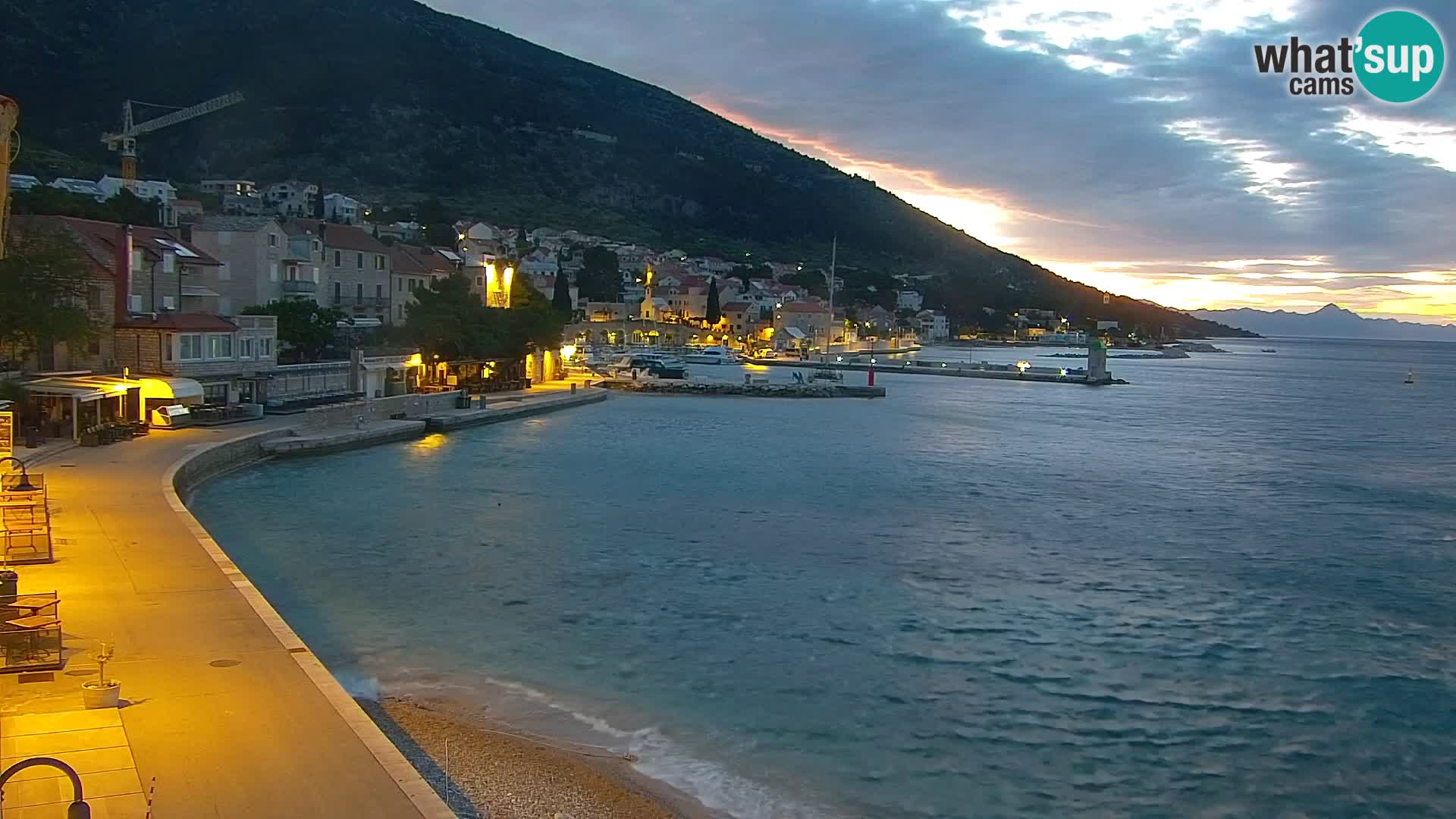 Webcam Bol Town Center & Marina – Live View from Bol, Brač