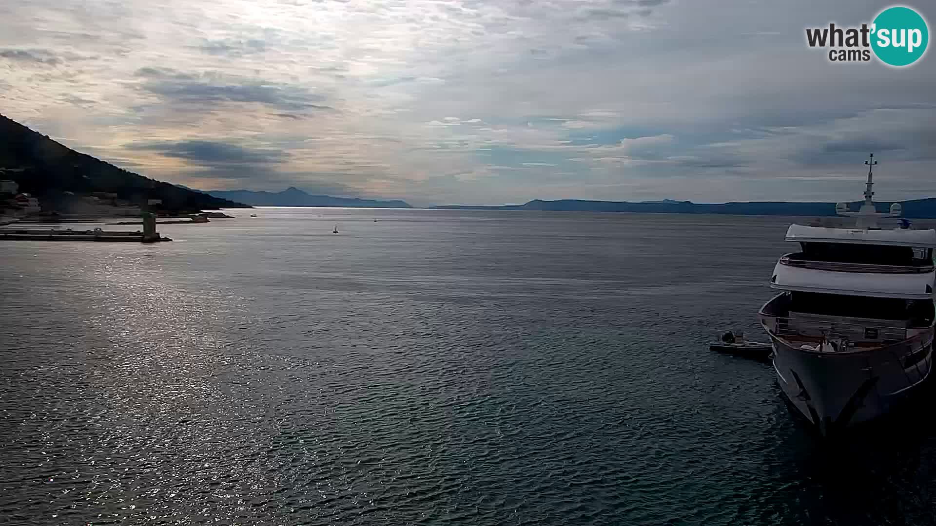 Webcam Bol Town Center & Marina – Live View from Bol, Brač
