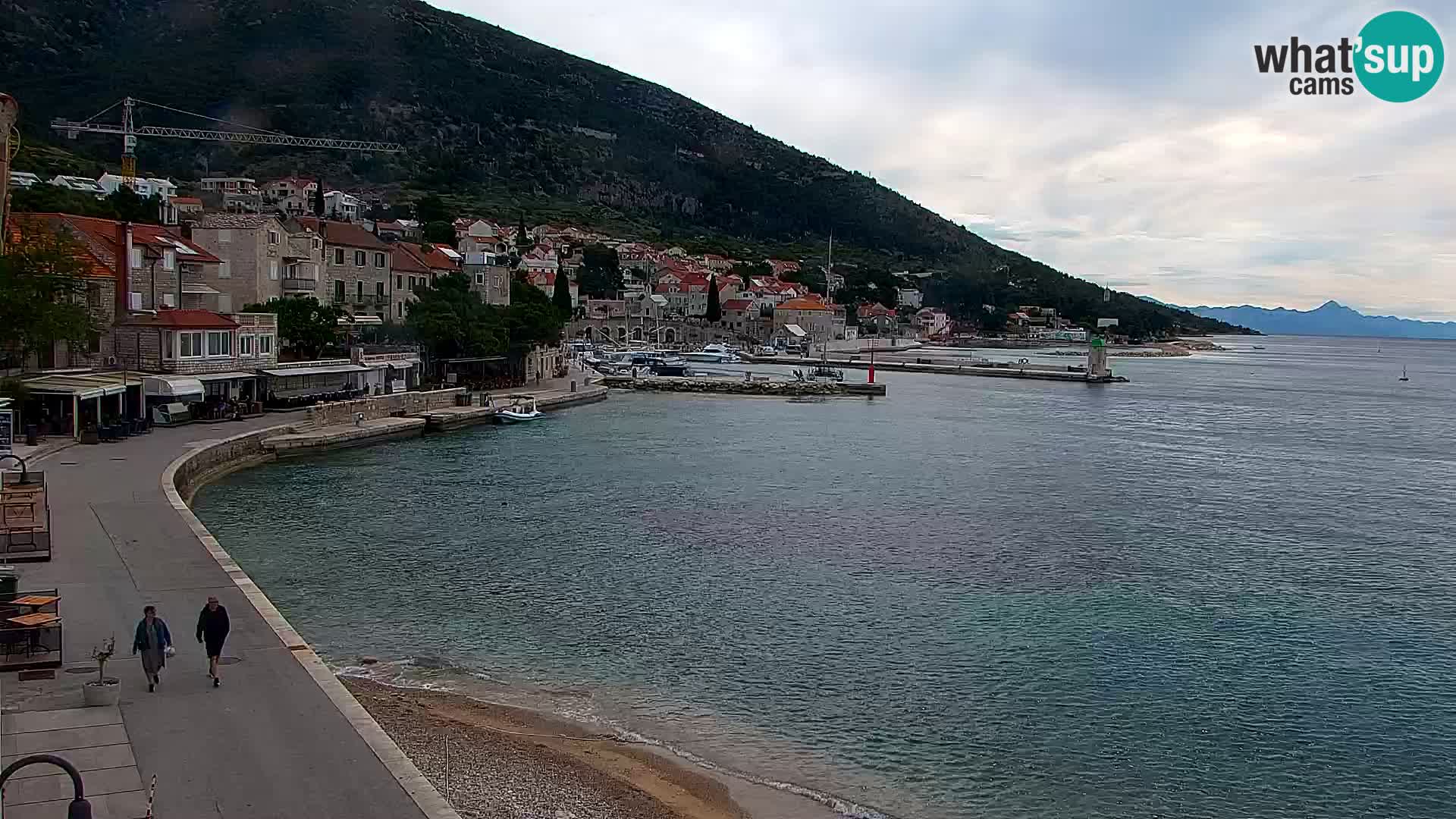 Webcam Bol Town Center & Marina – Live View from Bol, Brač