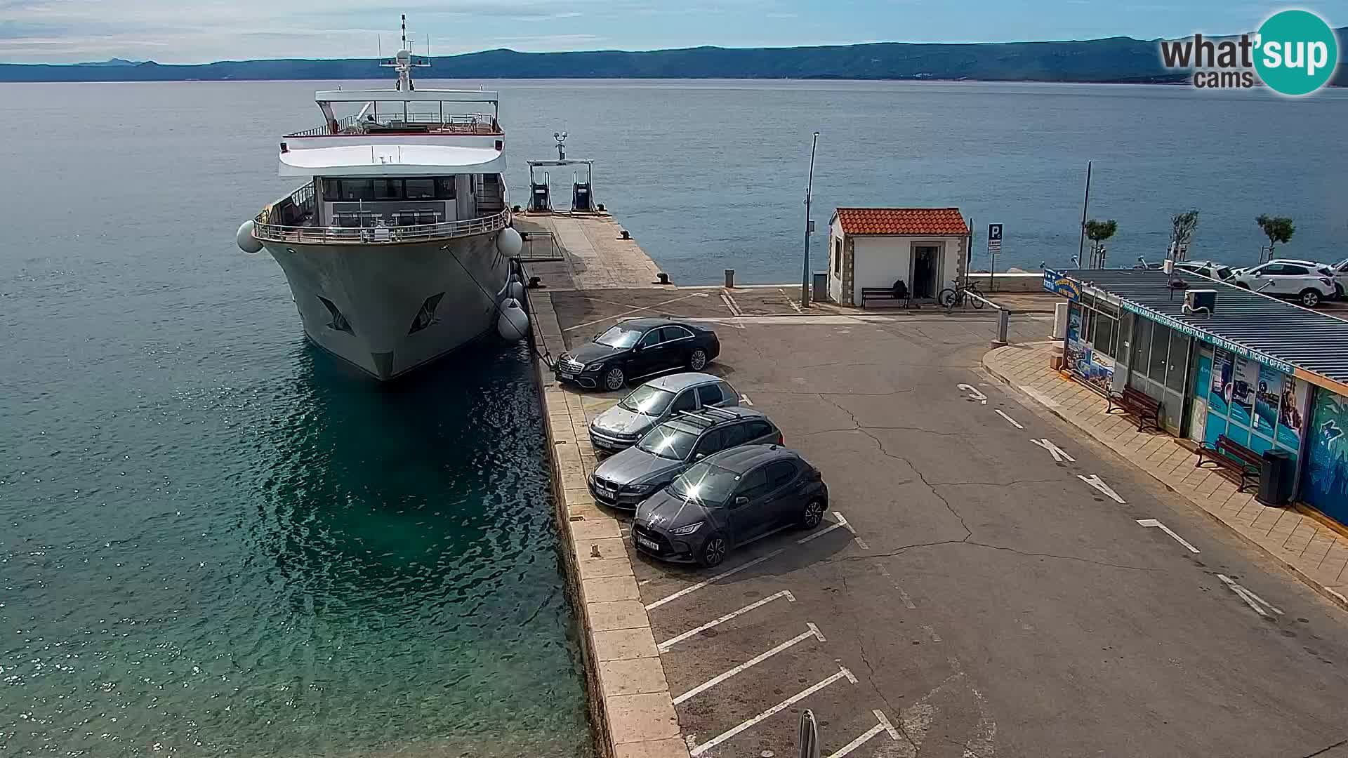 Webcam Bol Town Center & Marina – Live View from Bol, Brač