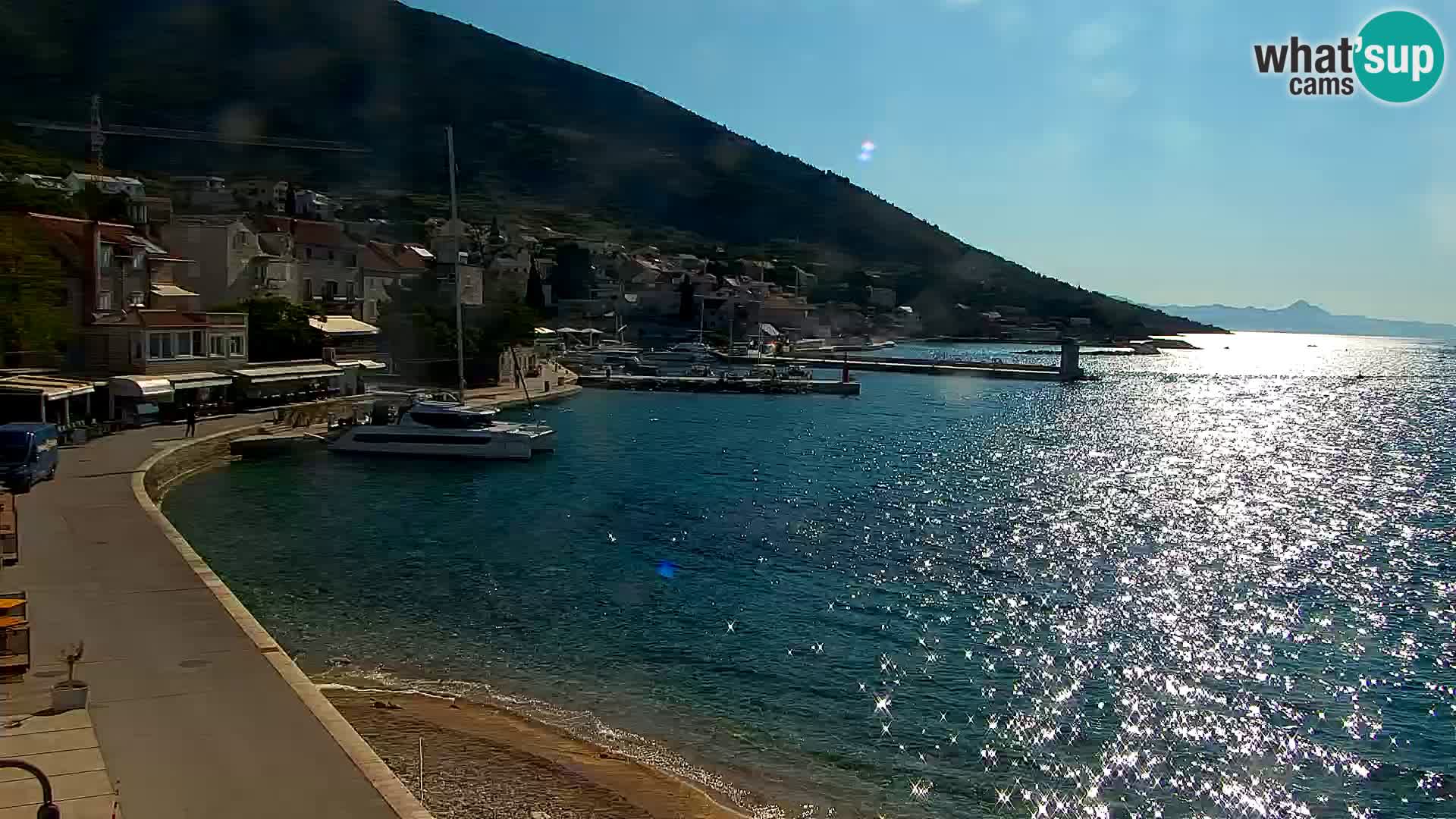 Webcam Bol Centre-Ville & Marina – Vue en direct depuis Bol, île de Brač