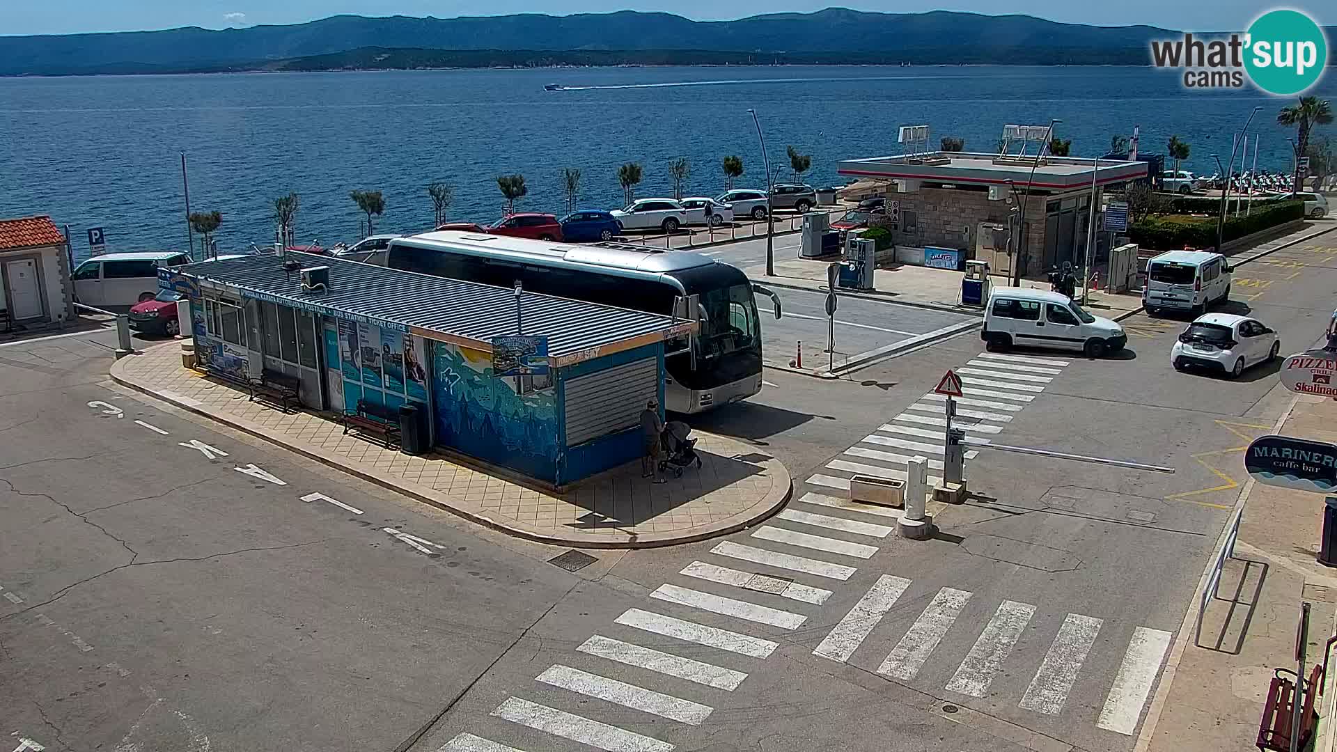 Webcam Bol Centro e Marina – Vista live dal porto di Bol