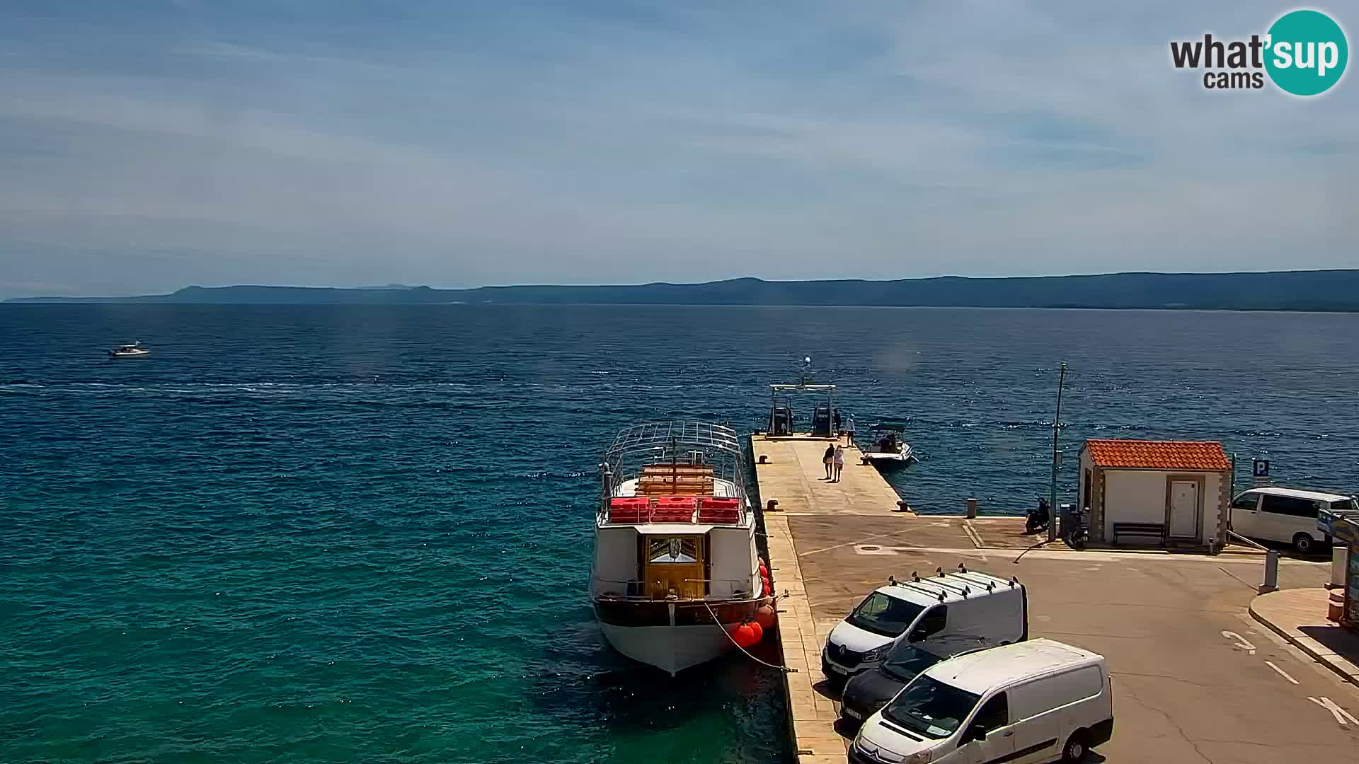 Webcam Bol Hafen & Ortszentrum – Liveblick aus Bol auf der Insel Brač