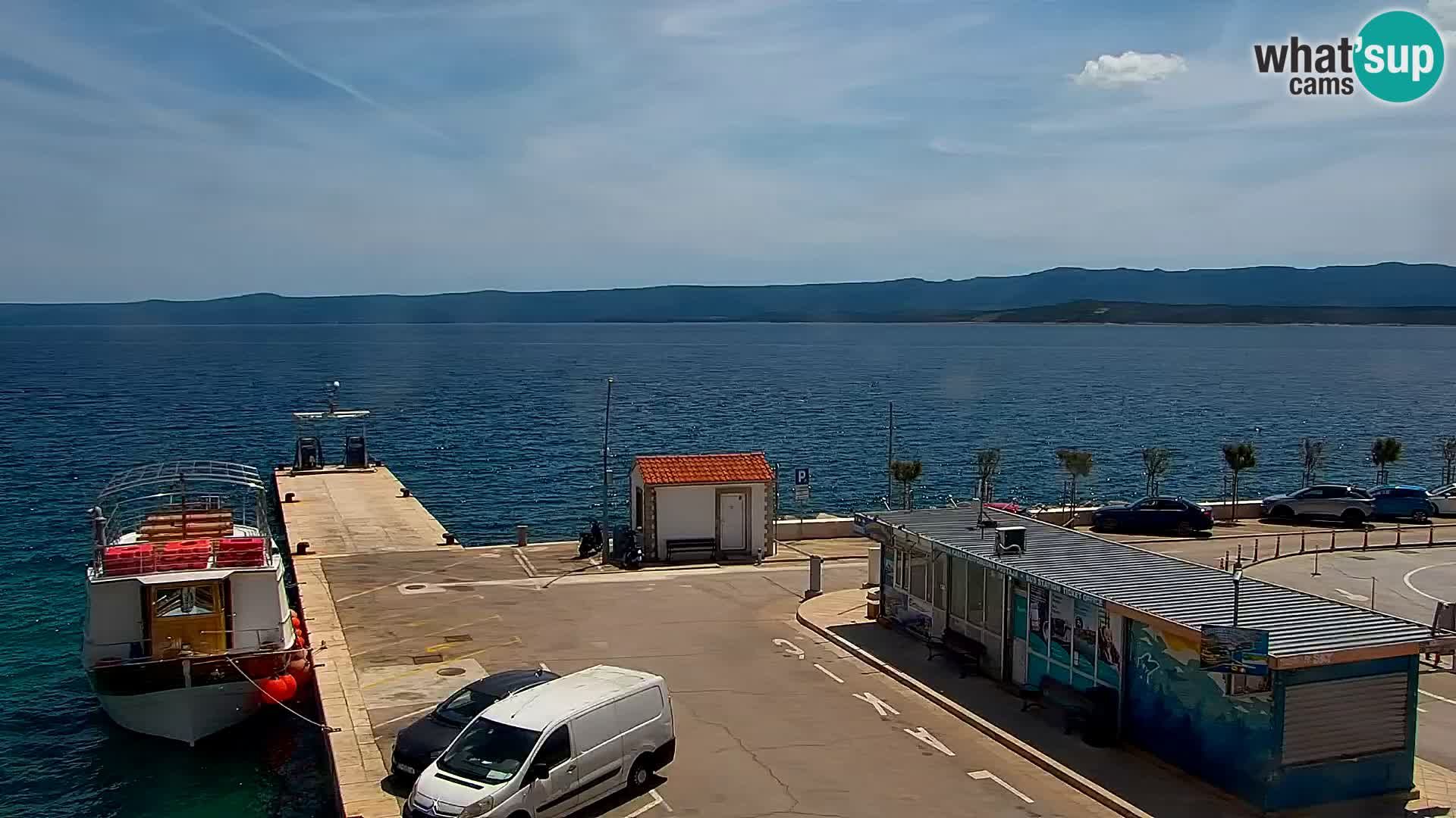 Webcam Bol Town Center & Marina – Live View from Bol, Brač