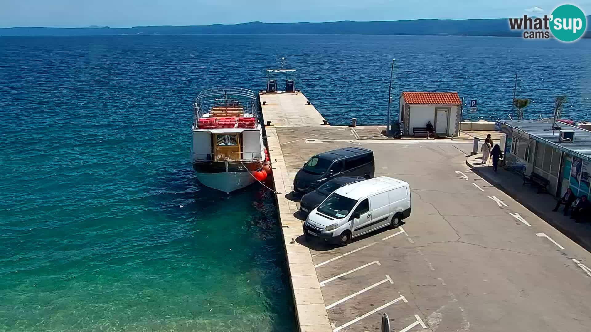 Webcam Bol Town Center & Marina – Live View from Bol, Brač