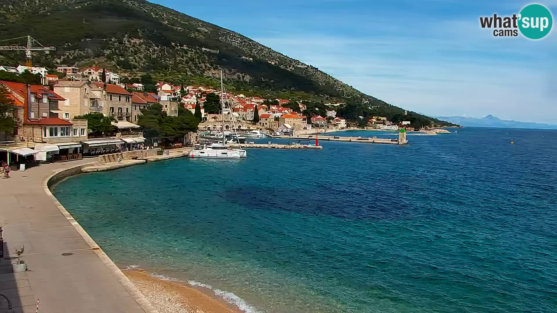 Webcam Bol Hafen & Ortszentrum – Liveblick aus Bol auf der Insel Brač
