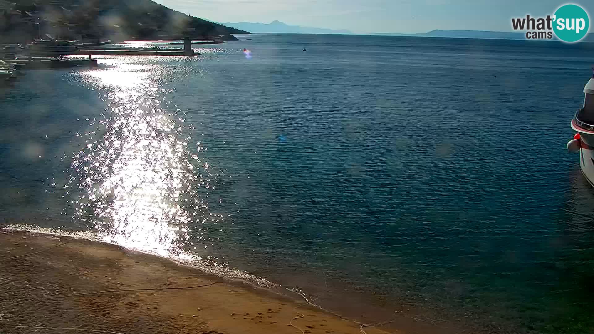 Webcam Bol Town Center & Marina – Live View from Bol, Brač