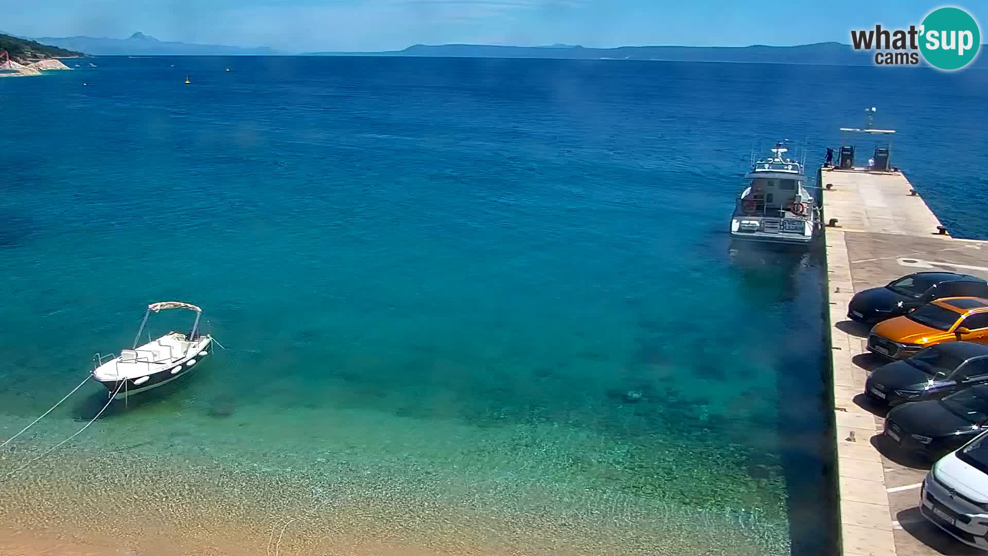 Webcam Bol Town Center & Marina – Live View from Bol, Brač