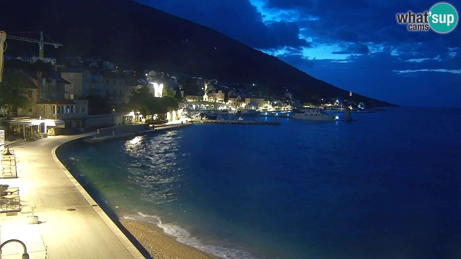 Webcam Bol Town Center & Marina – Live View from Bol, Brač