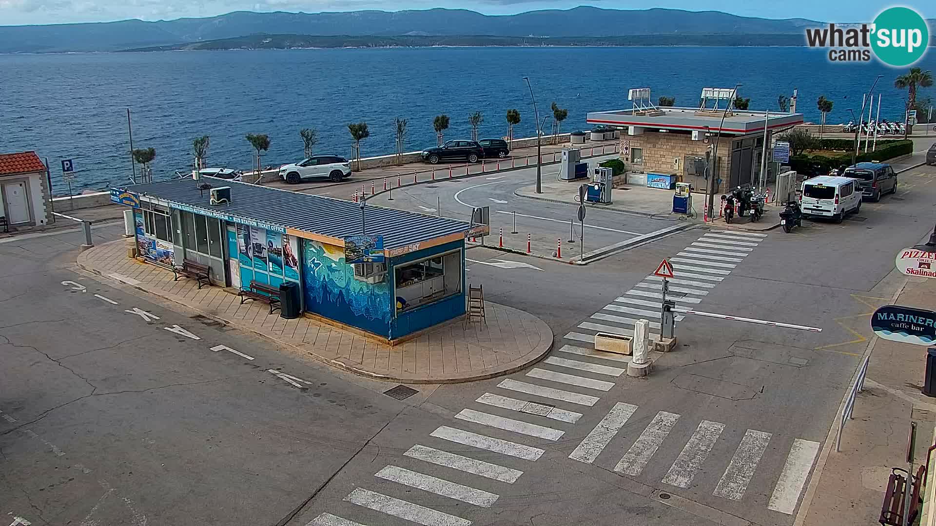 Webcam Bol Centro e Marina – Vista live dal porto di Bol