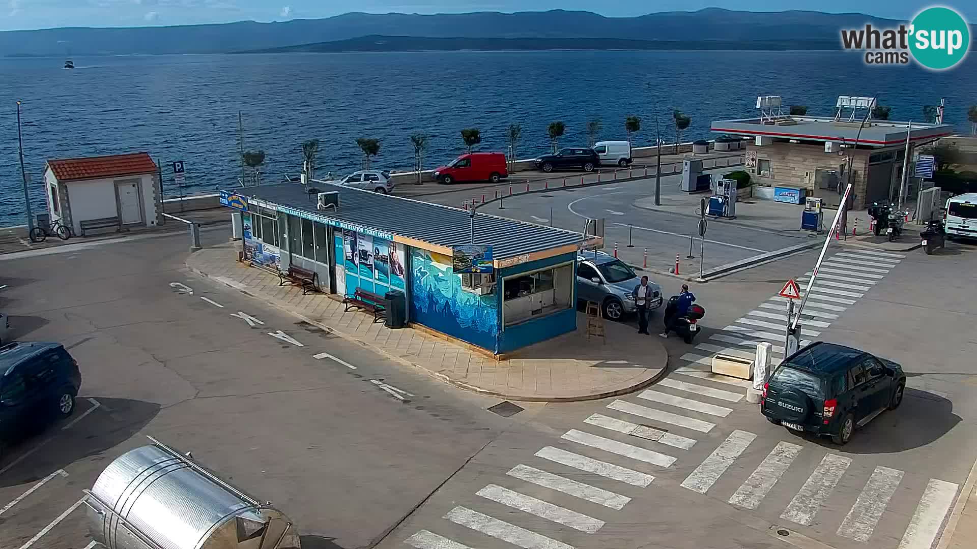 Webcam Bol Centro e Marina – Vista live dal porto di Bol