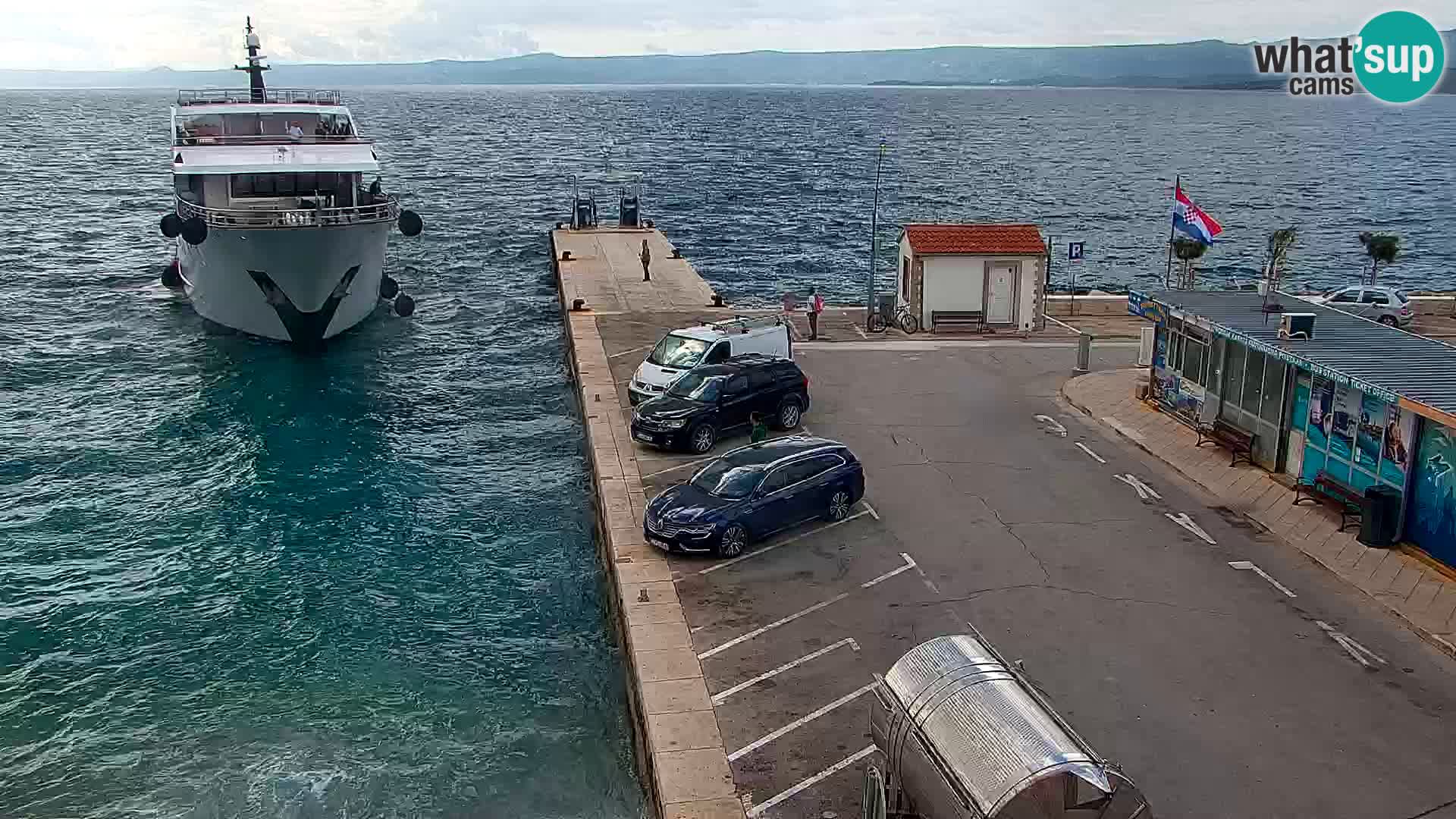 Webcam Bol Hafen & Ortszentrum – Liveblick aus Bol auf der Insel Brač