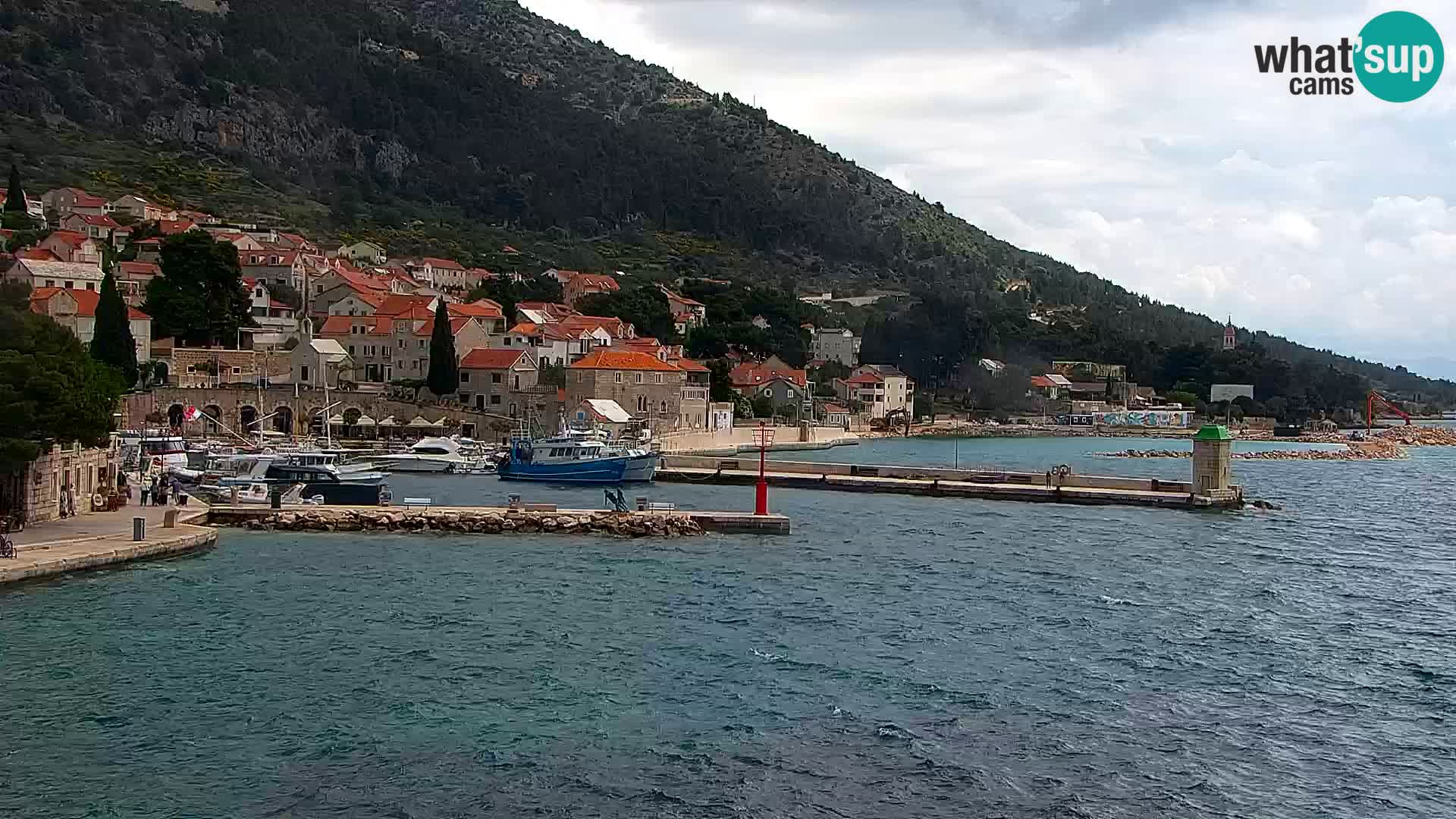 Webcam Bol Town Center & Marina – Live View from Bol, Brač