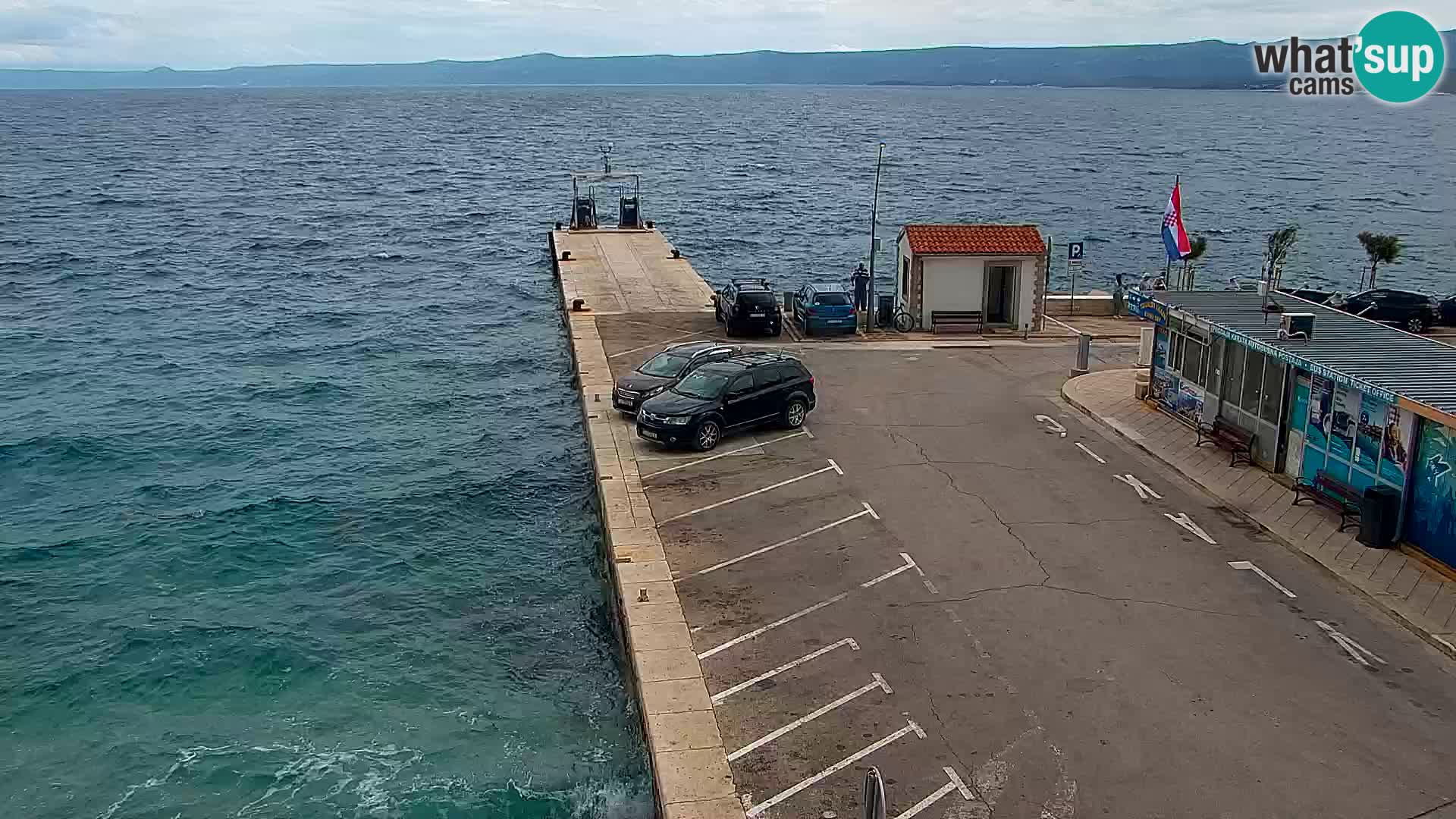 Webcam Bol Centro e Marina – Vista live dal porto di Bol